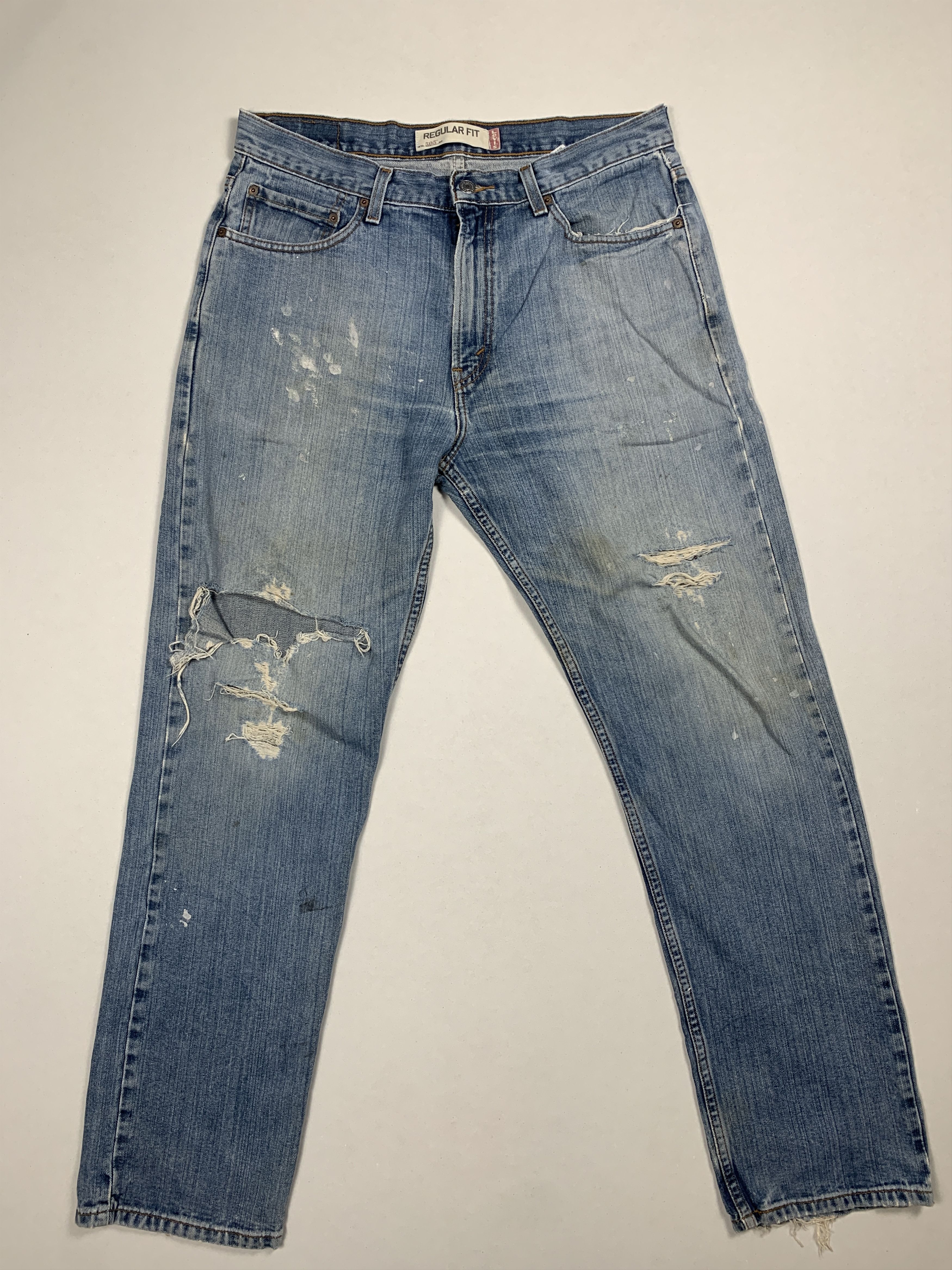 Levi's × Vintage Vintage LEVI'S 505 Distressed Faded Mid Wash Blue Jeans Size US 34 / EU 50 - 1 Thumbnail