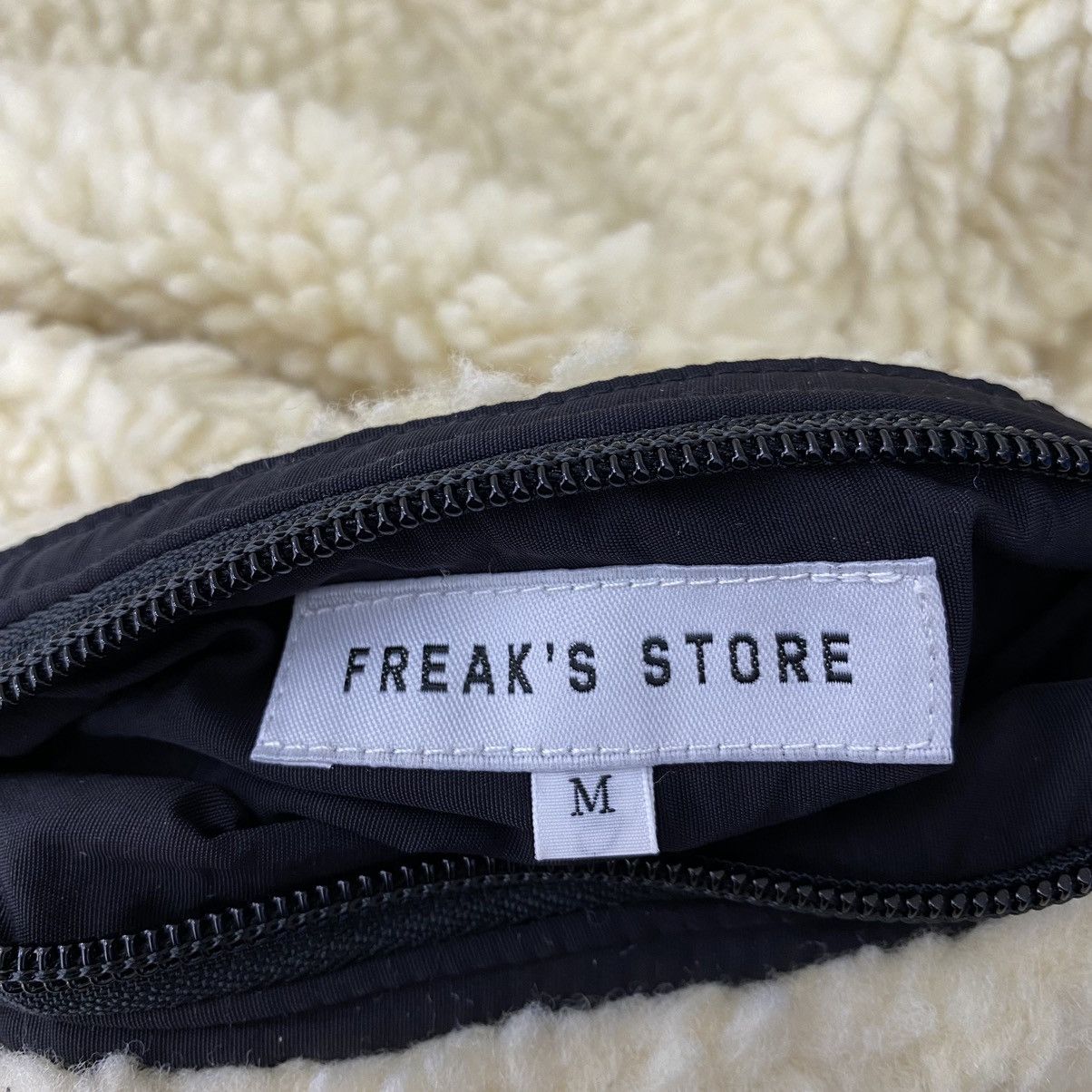 Japanese Brand FREAK'S STORE Japanese Brand Reversible Deep Pile Sherpa Size US XL / EU 56 / 4 - 5 Thumbnail