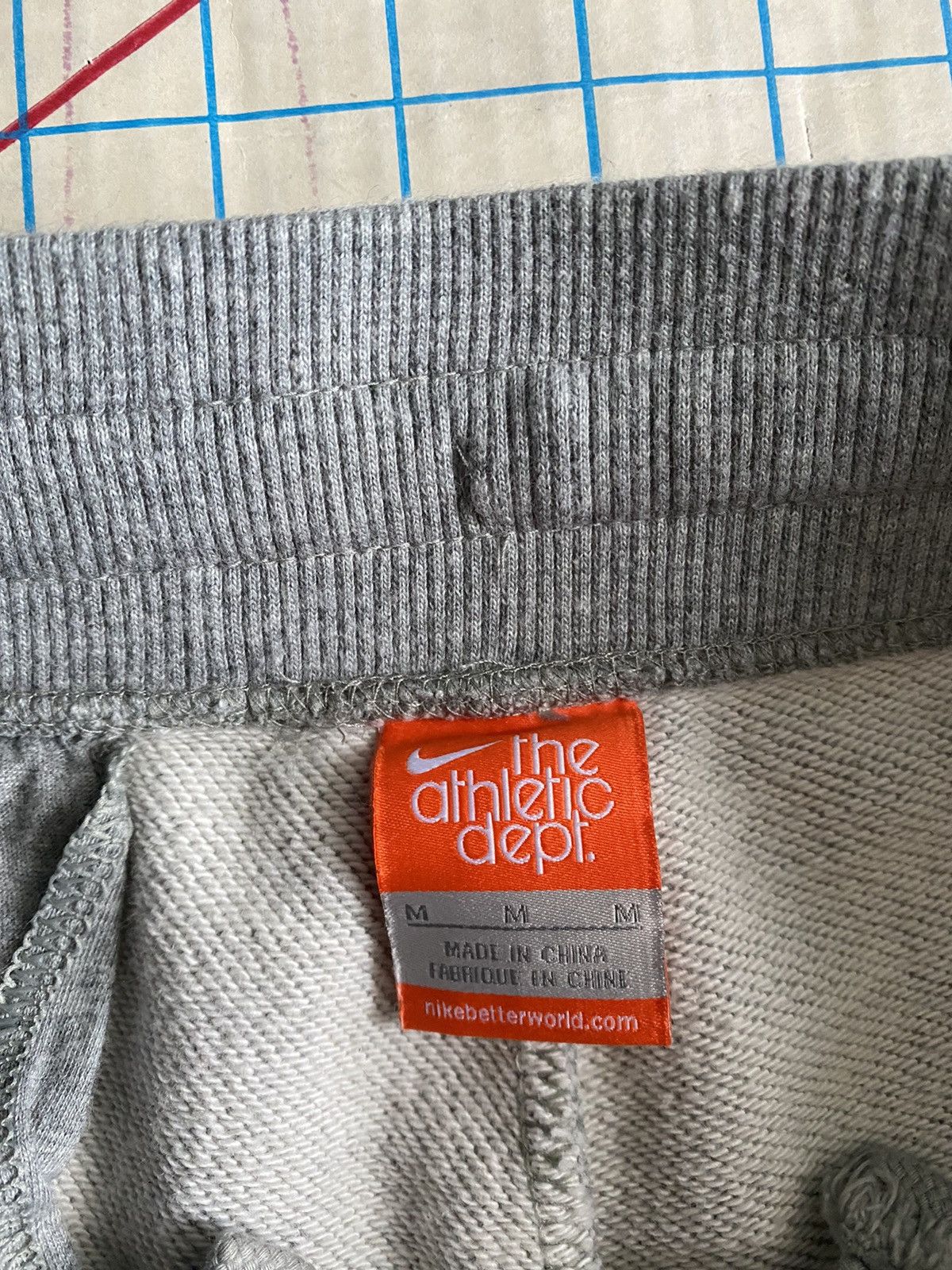Nike Nike Sweat Pants Small Swoosh Heather Grey Size Medium Size US 32 / EU 48 - 7 Thumbnail