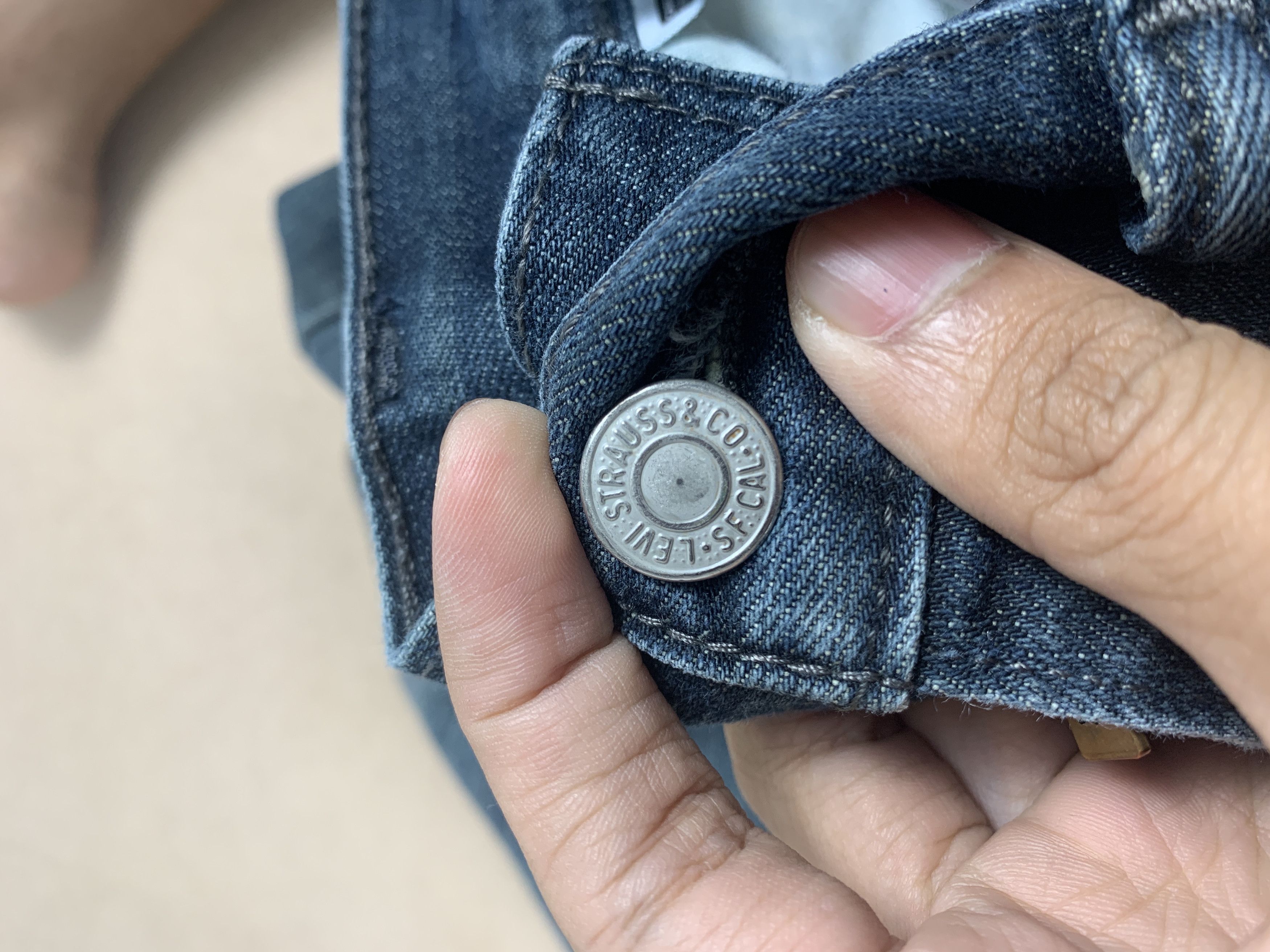 Levi's Vintage LEVIS 527 Distressed Flared Bootcut Jeans P0051 Size US 32 / EU 48 - 22 Thumbnail