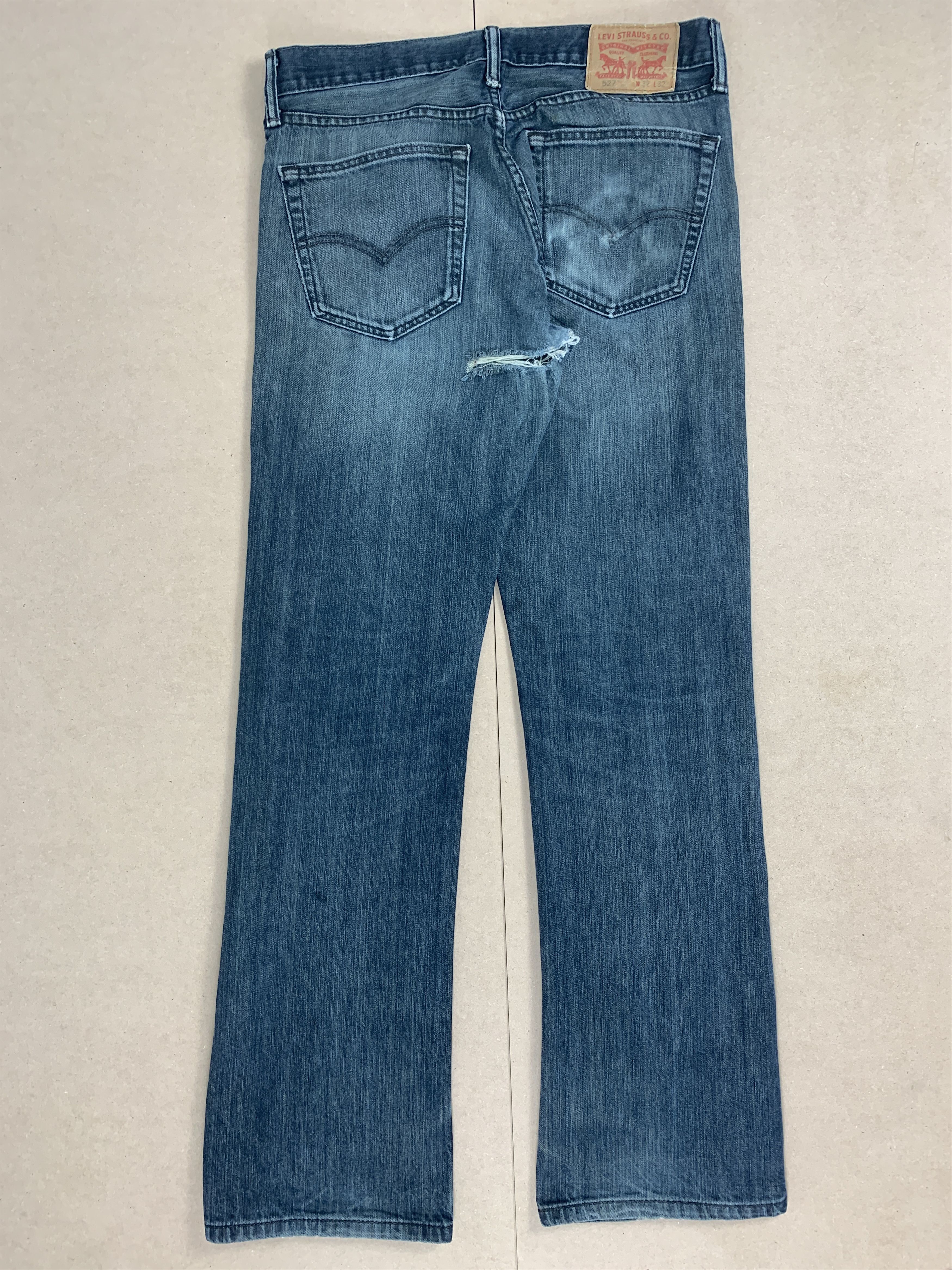 Levi's Vintage LEVIS 527 Distressed Flared Bootcut Jeans P0051 Size US 32 / EU 48 - 6 Thumbnail