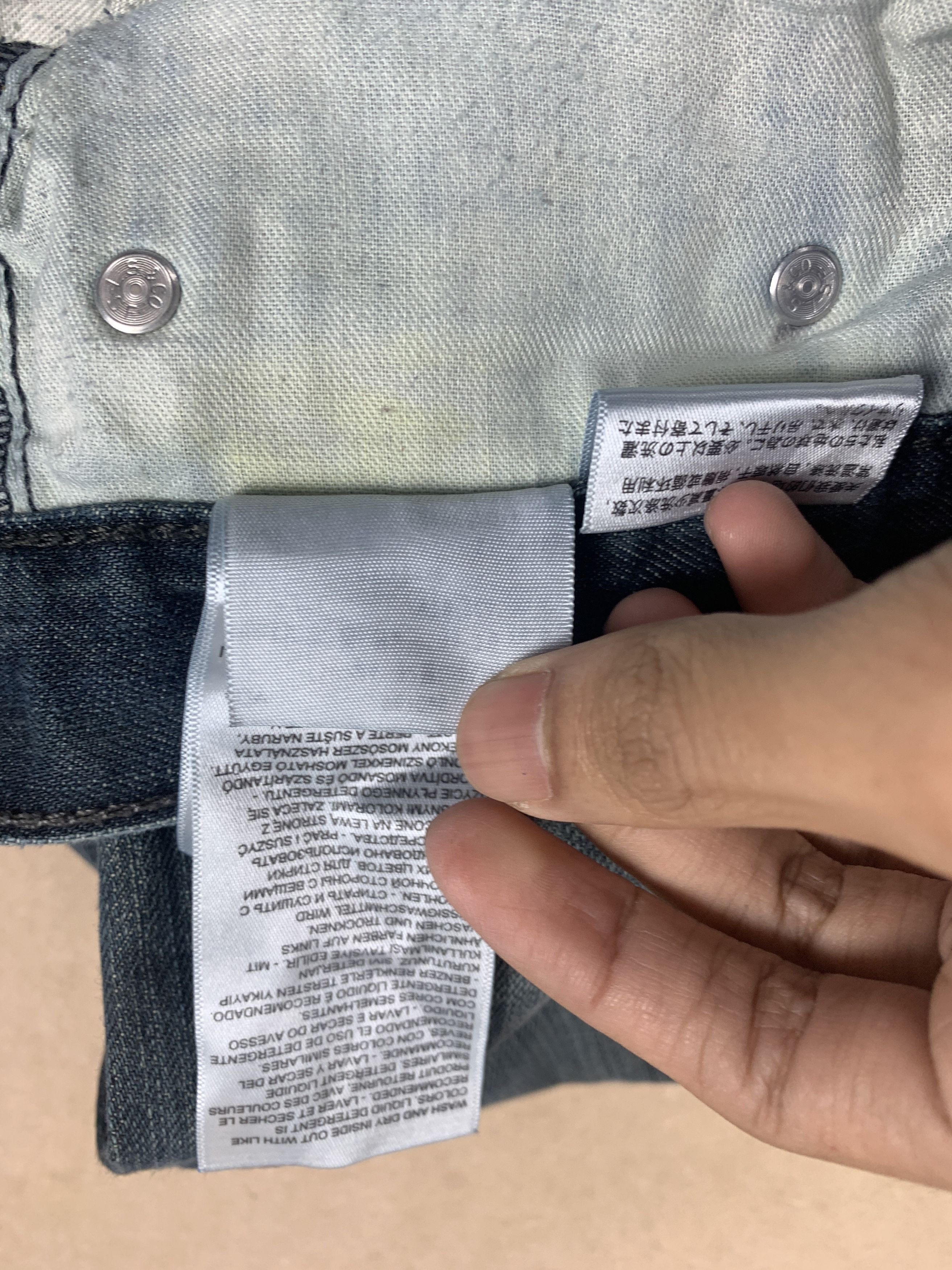 Levi's Vintage LEVIS 527 Distressed Flared Bootcut Jeans P0051 Size US 32 / EU 48 - 20 Thumbnail
