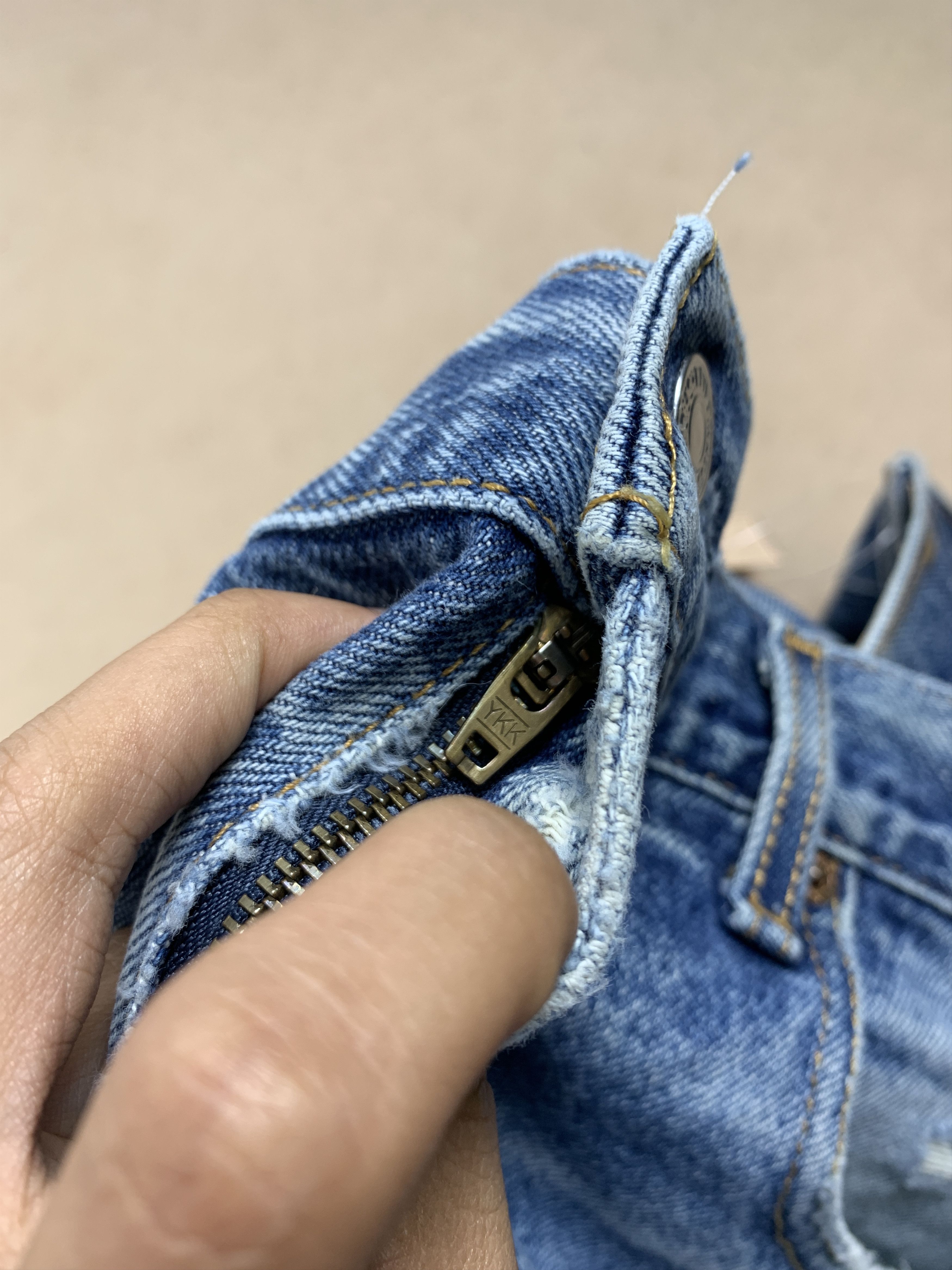 Levi's Vintage LEVI'S 517 Flared BootCut Faded Mid Wash Jeans P0200 Size US 36 / EU 52 - 18 Thumbnail