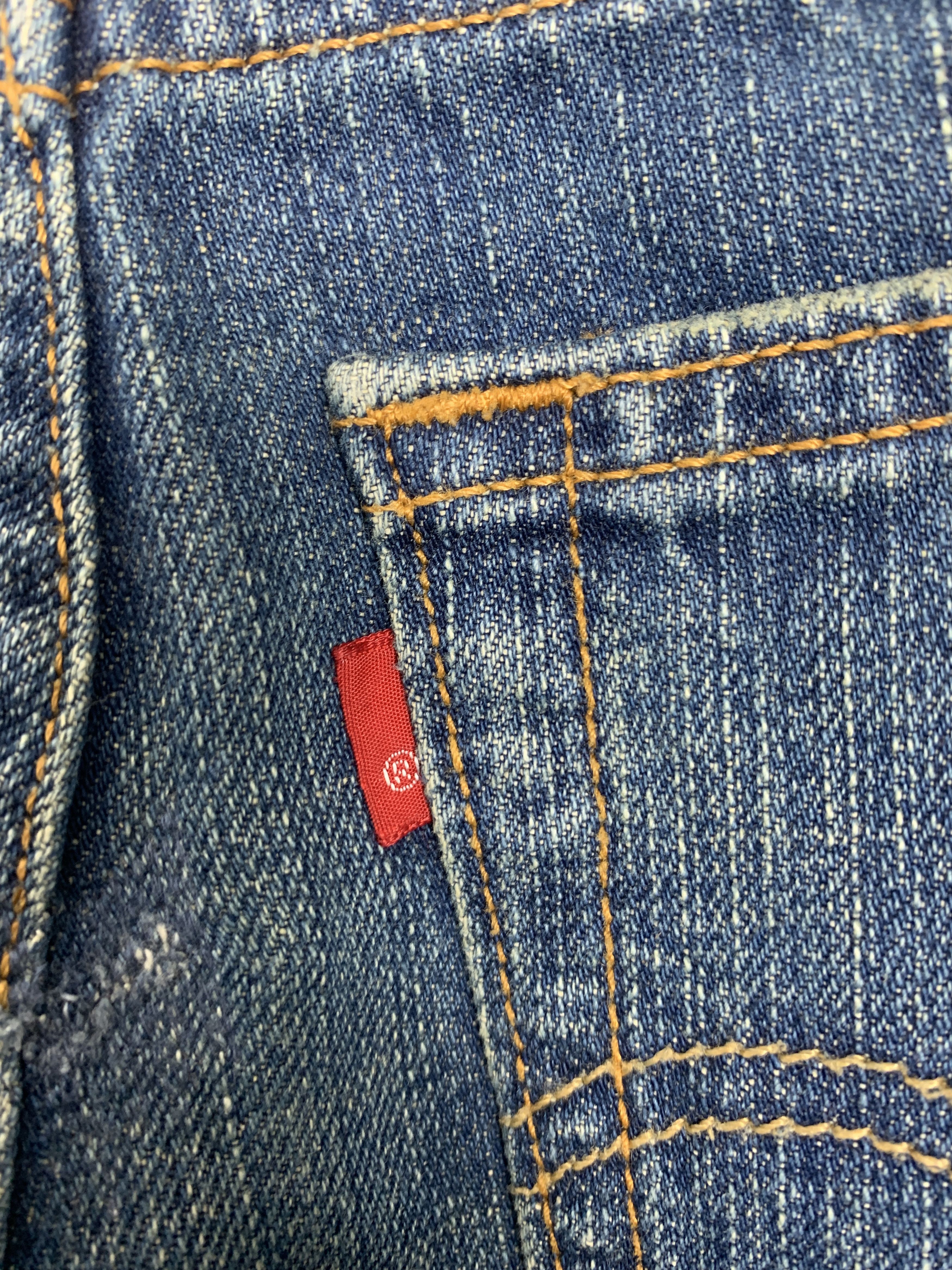 Levi's Vintage LEVI'S 527 BootCut Flared Mid Wash Jeans Size US 28 / EU 44 - 11 Thumbnail