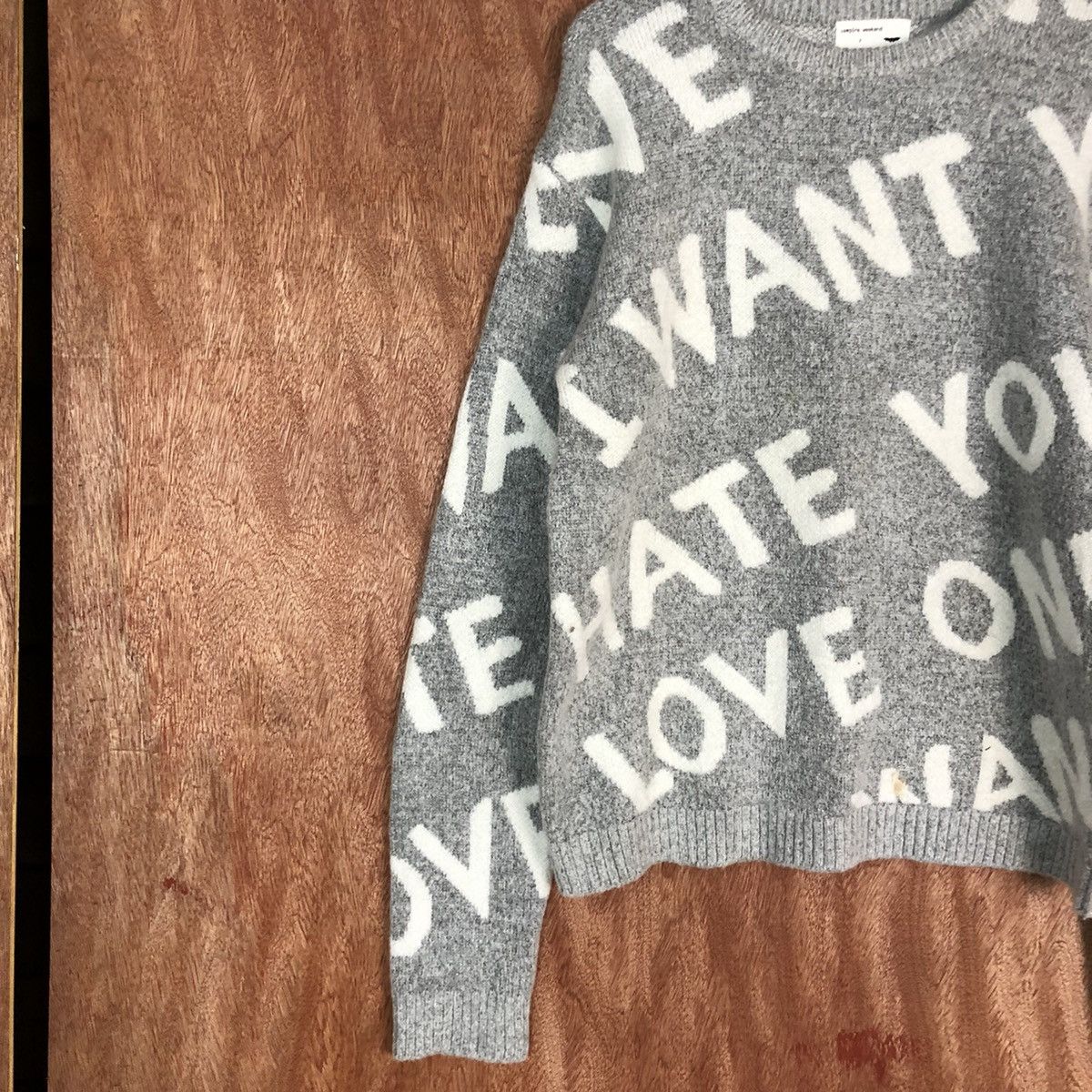 Vintage DL Vampire Weekend Grey full print KNitwear #c749 Size US M / EU 48-50 / 2 - 7 Thumbnail