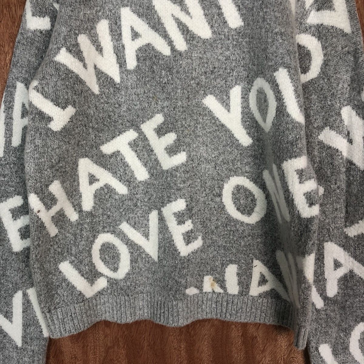 Vintage DL Vampire Weekend Grey full print KNitwear #c749 Size US M / EU 48-50 / 2 - 8 Thumbnail