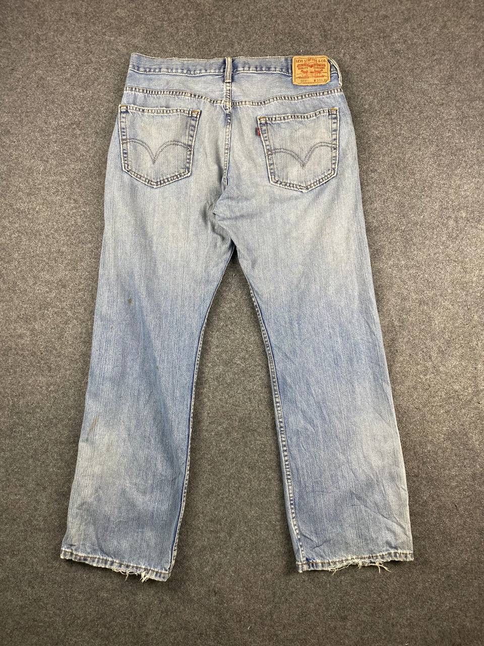image of 569 Loose Straight Dirty Distressed Denim in Light Blue, Men's (Size 36)