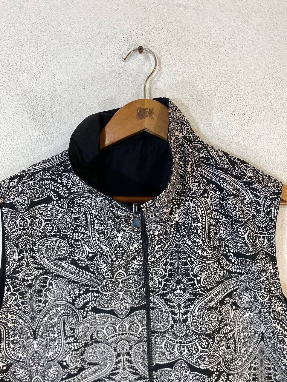 Designer × Japanese Brand Japanese Brands Reversible Vest Nice Paisley Design Size US L / EU 52-54 / 3 - 3 Thumbnail