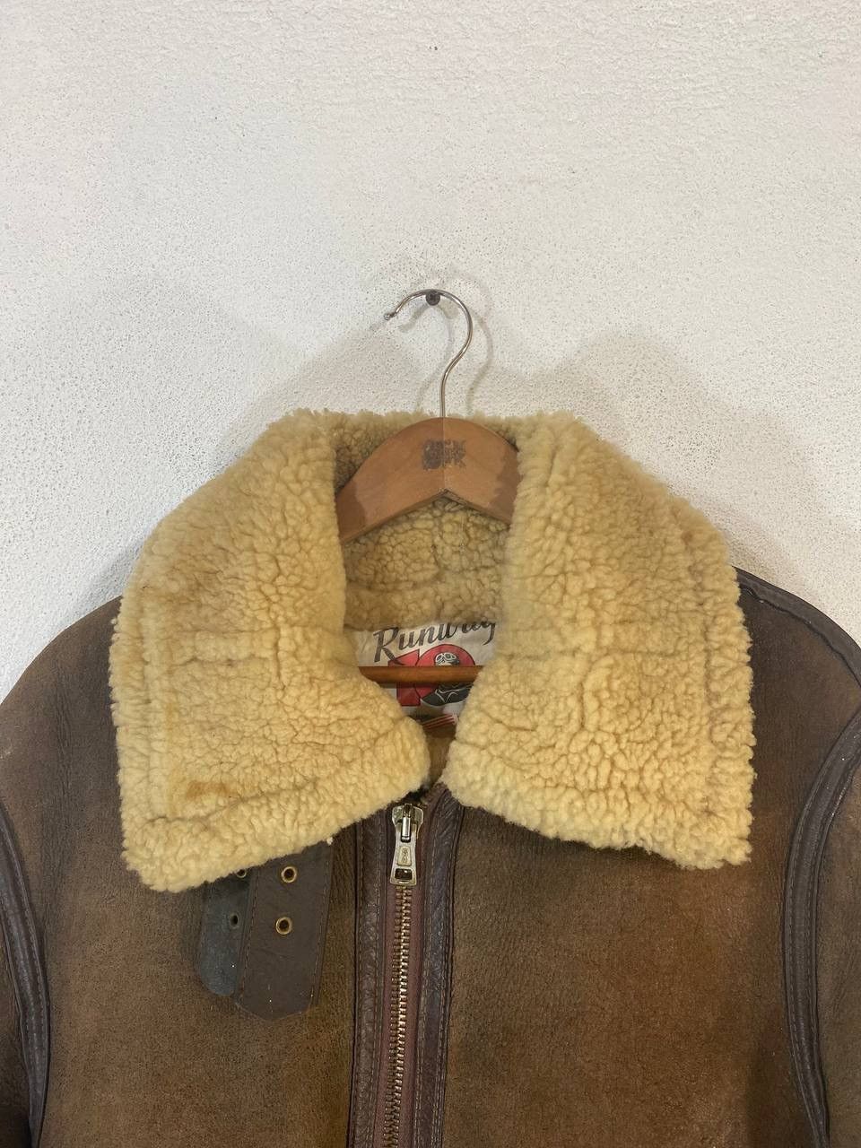 Vintage Vintage 80s Runway Tanco Made In USA Shearling B 3 Jacket Size US L / EU 52-54 / 3 - 5 Thumbnail
