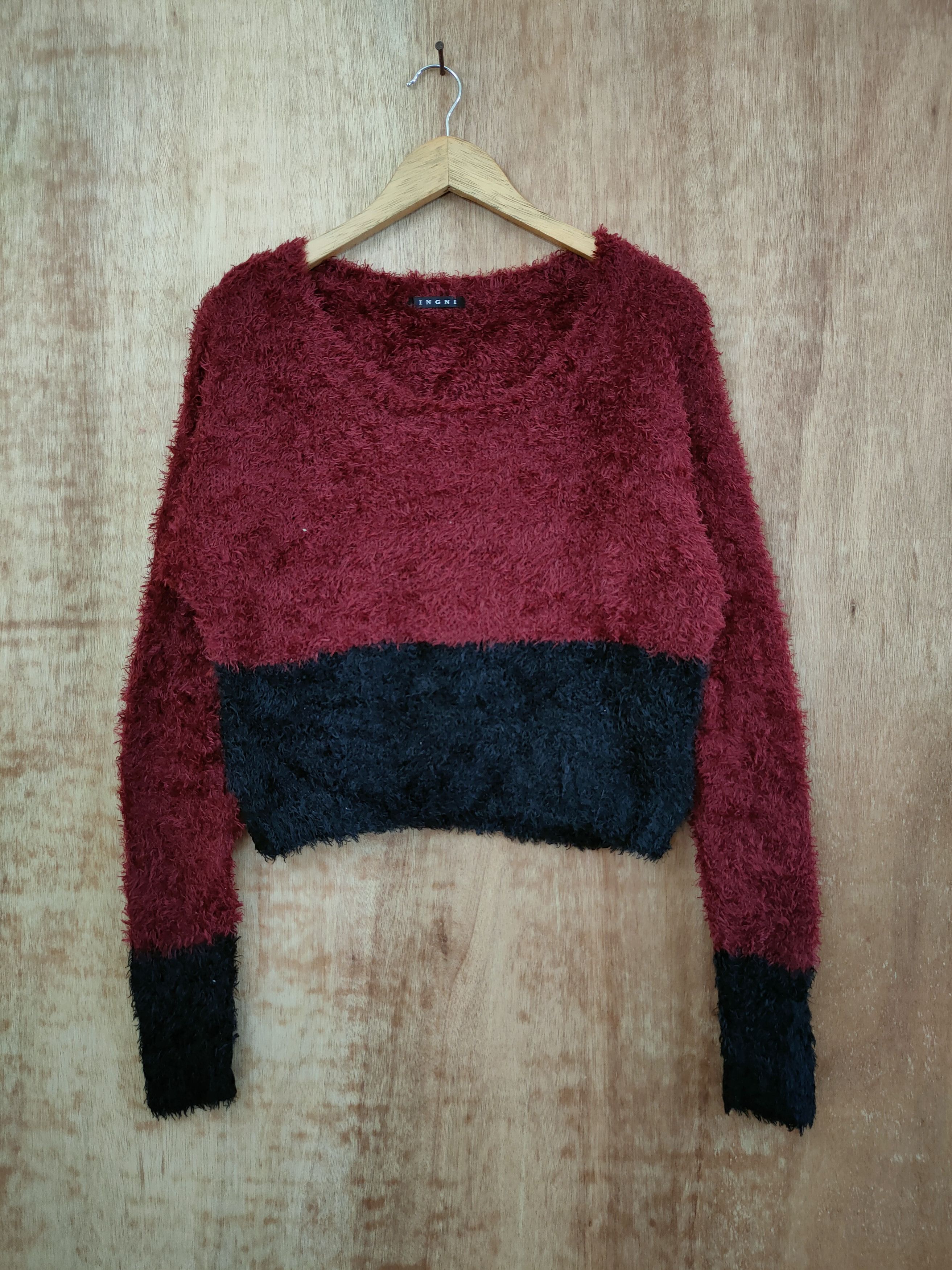 image of Coloured Cable Knit Sweater Igni Mohair Soft Fur Knitwear Crop Top Streetwear 46-441 in Red, Women'