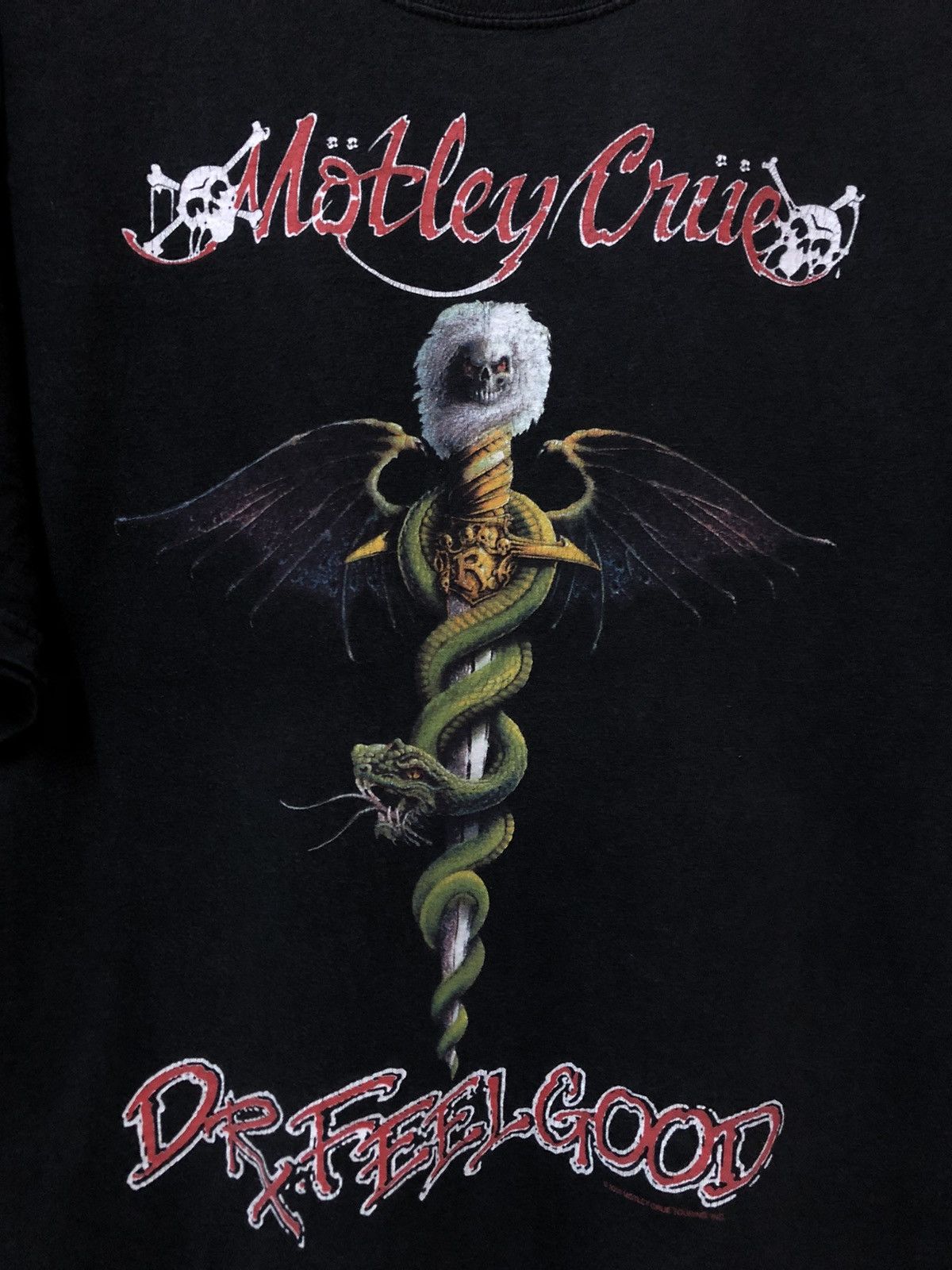 Band Tees × Vintage Vintage Motley Crue Metal Band Dr. FeelGood Album Tee Shirt Size US XL / EU 56 / 4 - 2 Thumbnail