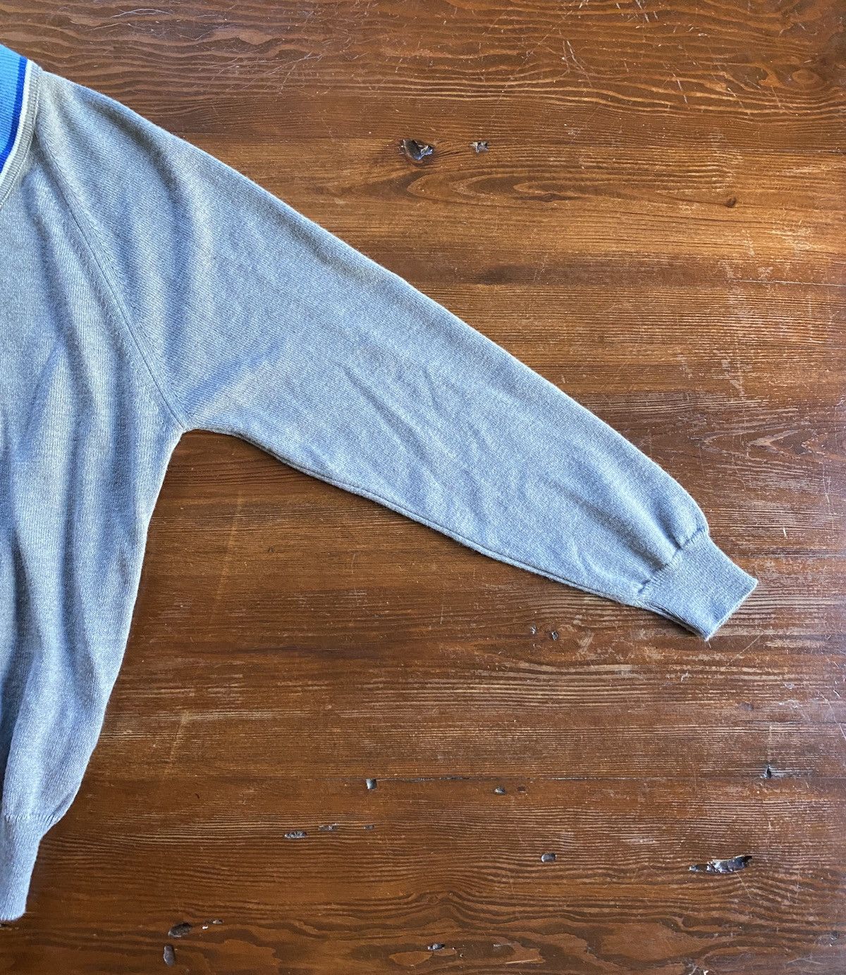 Vintage Vintage 70’s Bike V-Neck Raglan Knit Sweater Size US M / EU 48-50 / 2 - 7 Thumbnail