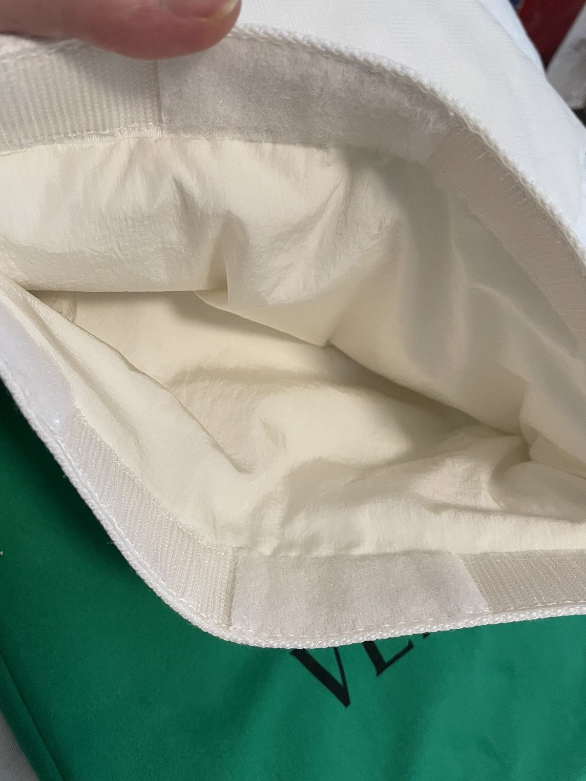 Bottega Veneta White Medium Trekking Triangle Pouch Size ONE SIZE - 10 Thumbnail
