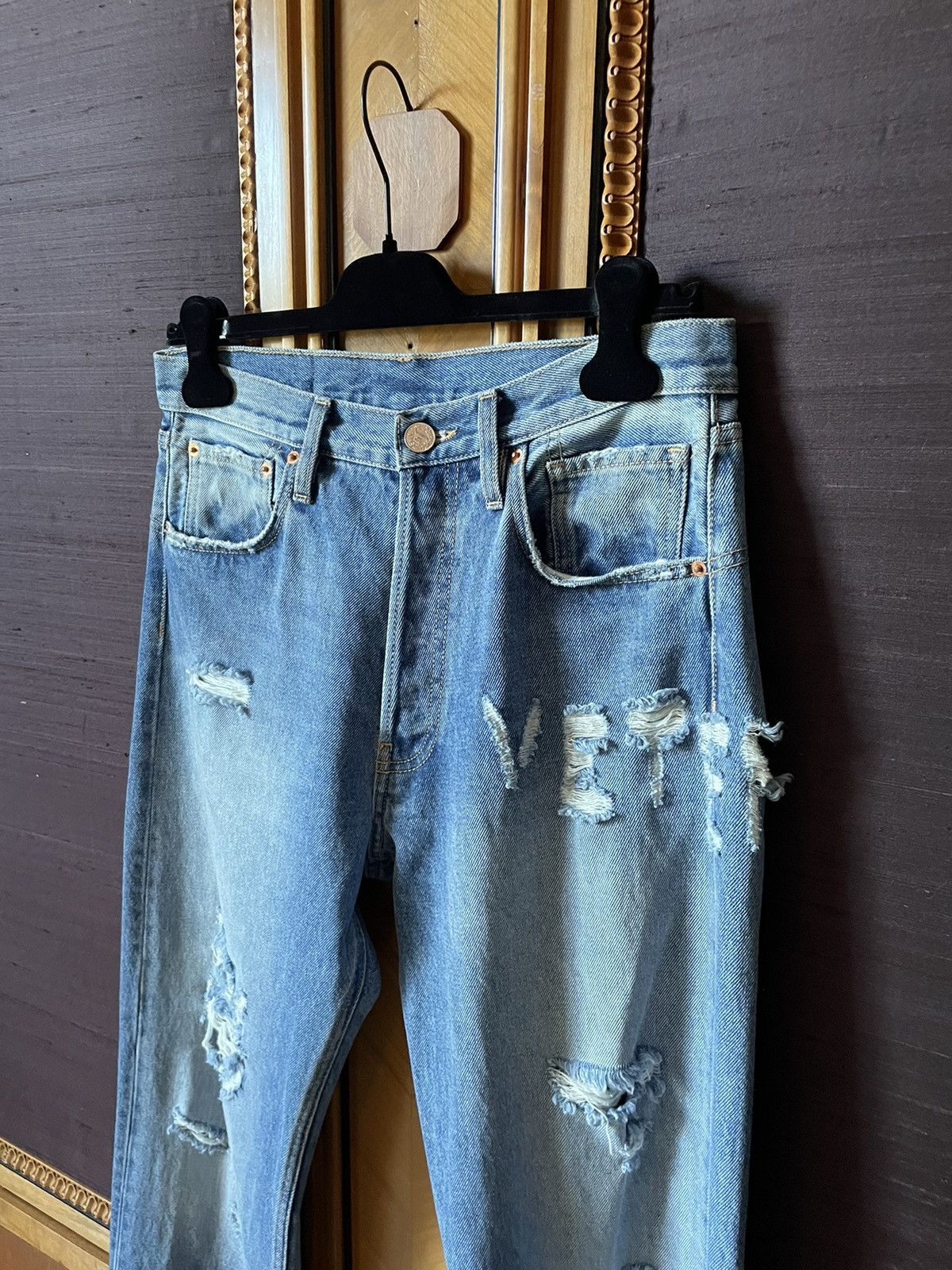 Vetements Anarchy Distressed Washed Denim Size US 30 / EU 46 - 2 Thumbnail