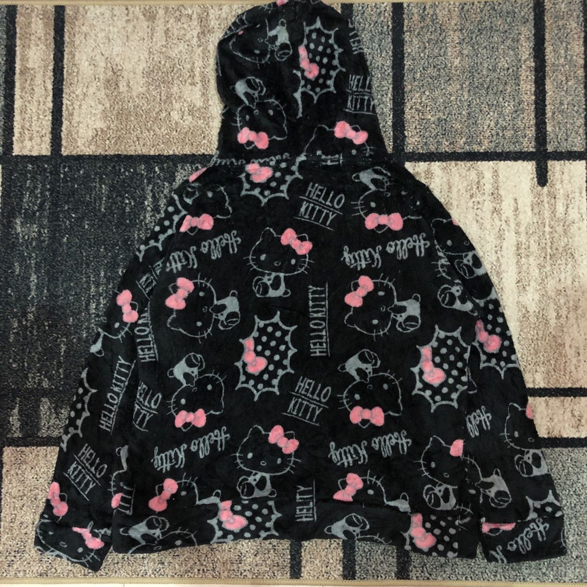 Japanese Brand Hello Kitty Sanrio Fullprint Fleece Hoodie Size US S / EU 44-46 / 1 - 2 Thumbnail