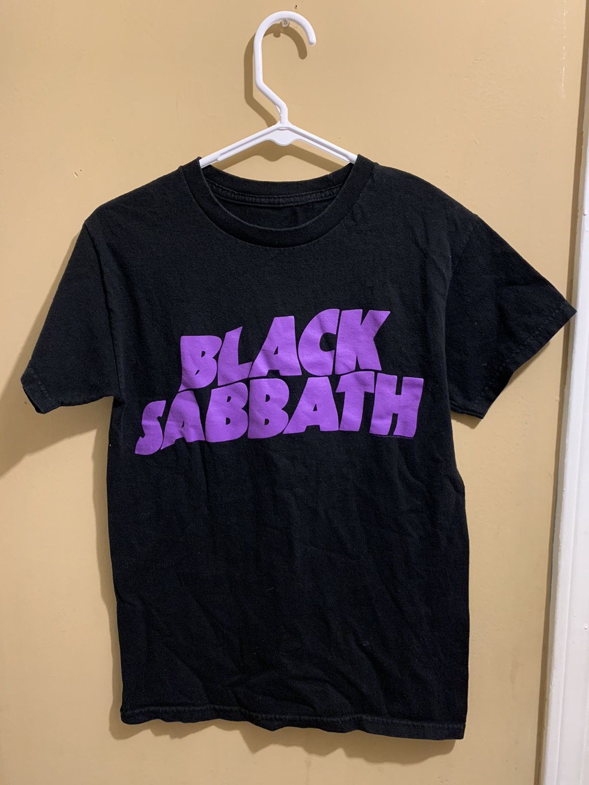 vintage black sabbath tee