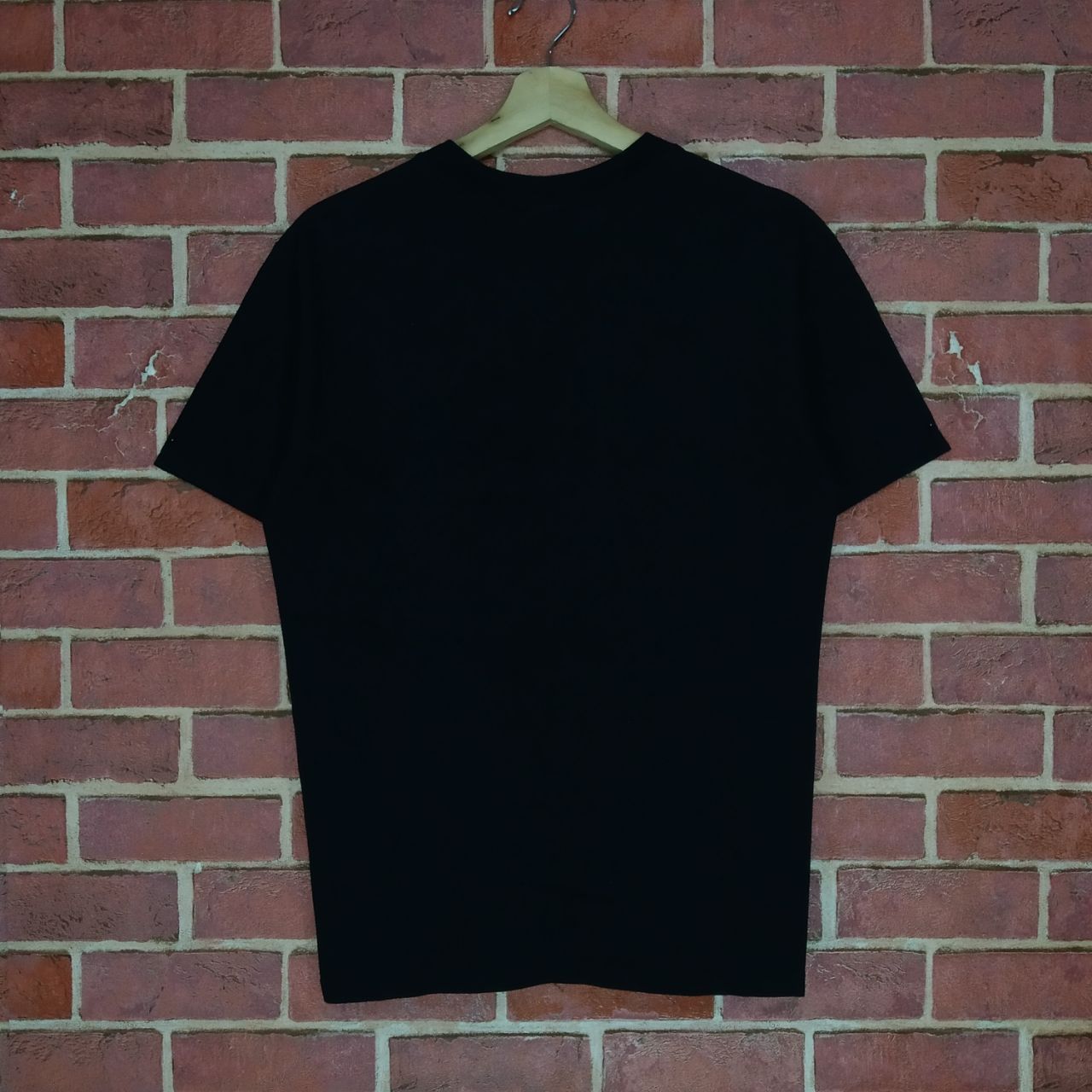 Expert Horror Vintage The Texas Chainsaw Massacre Horror Movie Scary Tee Size US M / EU 48-50 / 2 - 4 Thumbnail