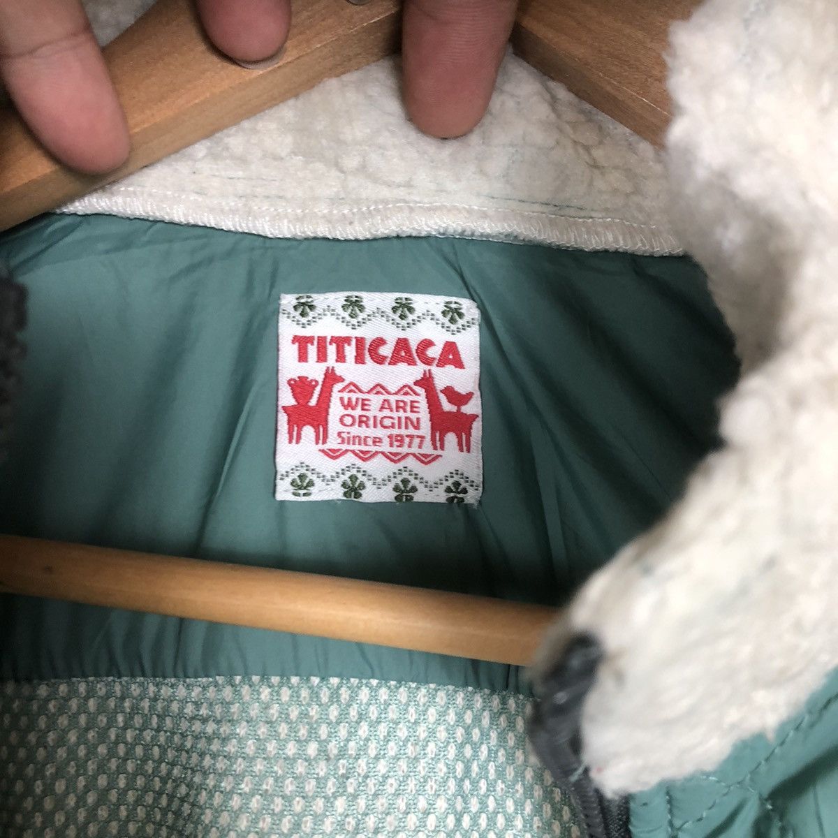 Japanese Brand Top Japanese Brand Titicaca Vest Size US XS / EU 42 / 0 - 8 Thumbnail
