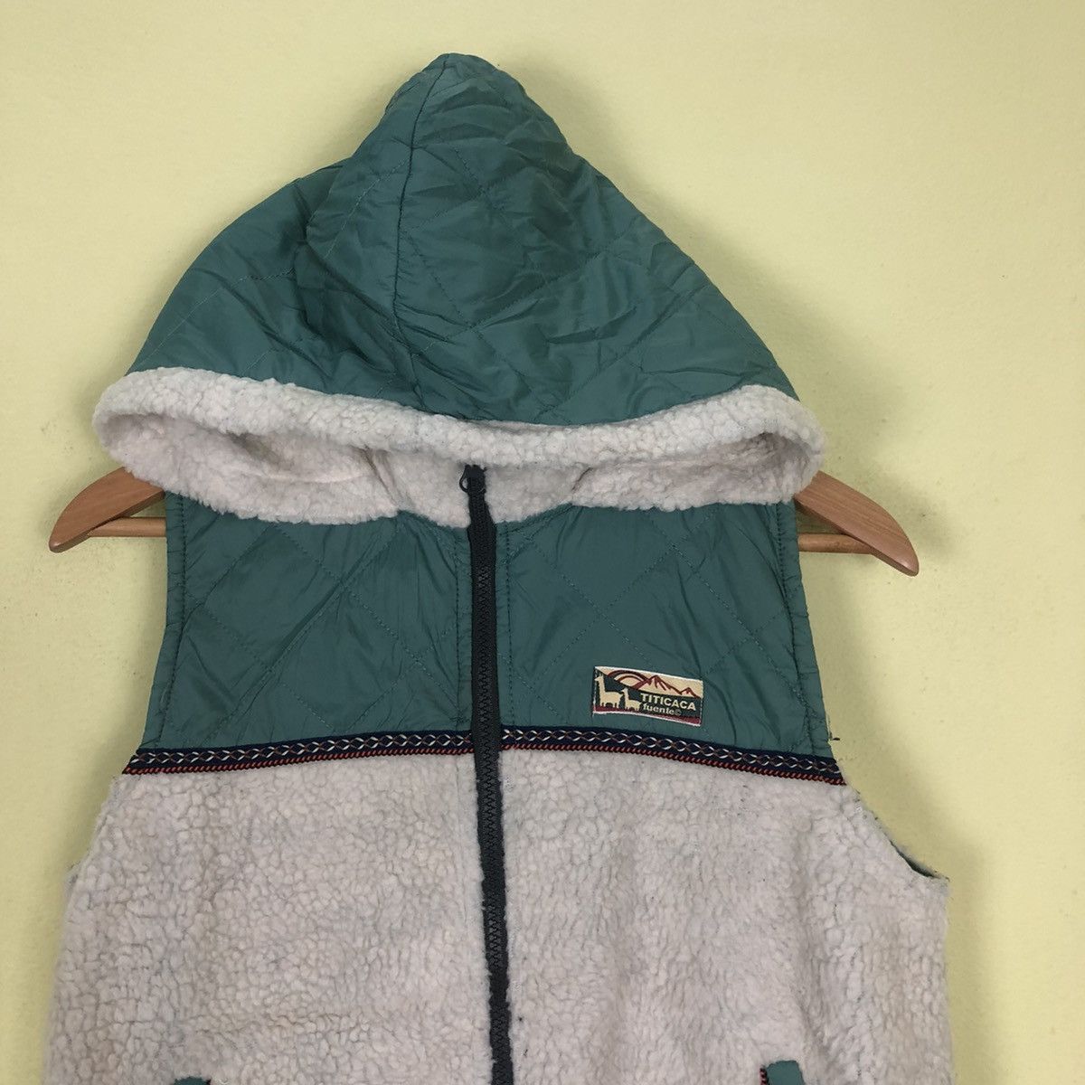 Japanese Brand Top Japanese Brand Titicaca Vest Size US XS / EU 42 / 0 - 4 Thumbnail