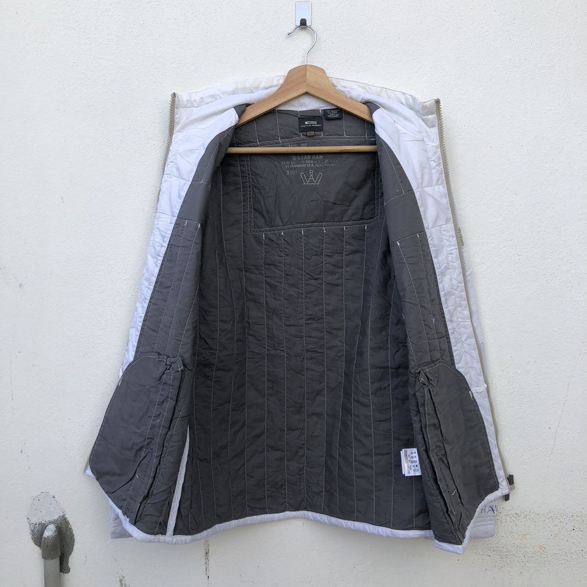 G-Star LIGHT PUFFER JACKET G- STAR RAW BIG LOGO Size US L / EU 52-54 / 3 - 11 Thumbnail