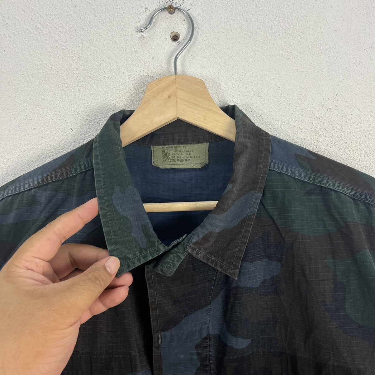 Vintage RARE DESIGN MILITARY ARMY CARGO JACKET CAMO DESIGN POCKET Size US M / EU 48-50 / 2 - 6 Thumbnail