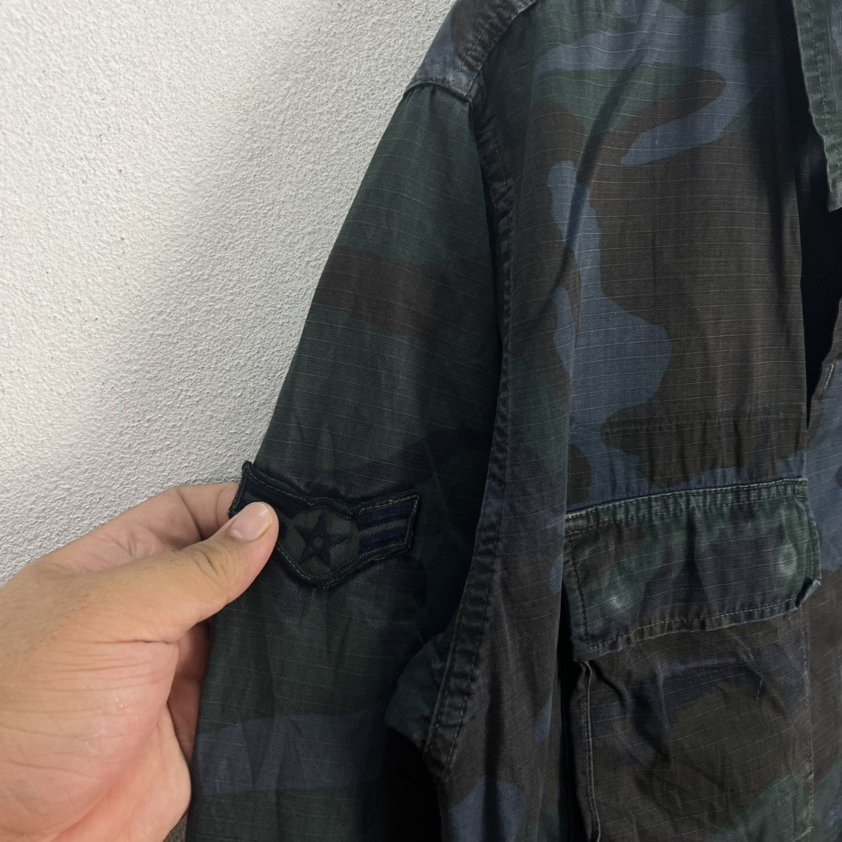 Vintage RARE DESIGN MILITARY ARMY CARGO JACKET CAMO DESIGN POCKET Size US M / EU 48-50 / 2 - 7 Thumbnail