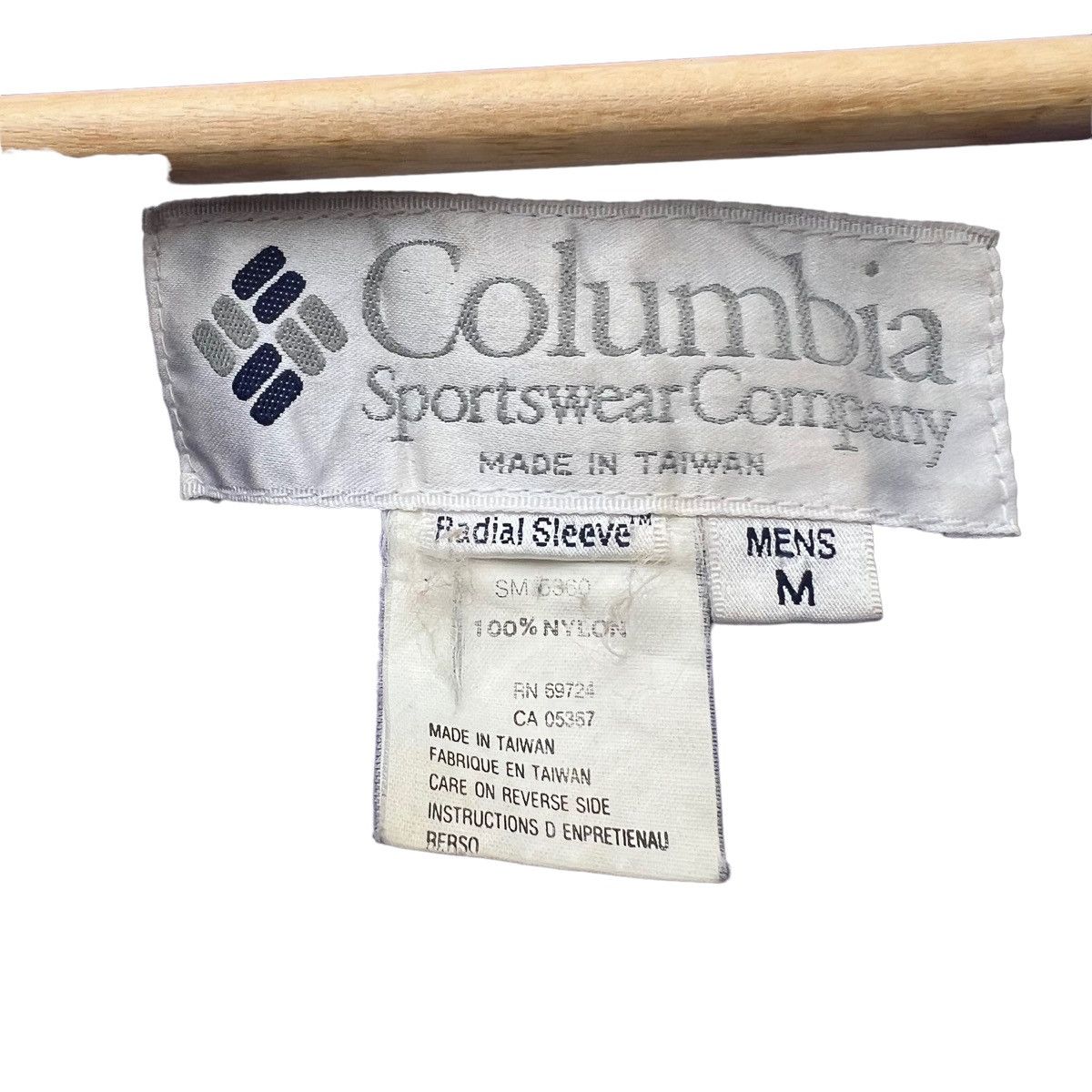 Japanese Brand × Vintage VERY RARE COLOUR SURVIVAL JACKET COLUMBIA SPORTSWEAR COMPANY Size US M / EU 48-50 / 2 - 13 Thumbnail