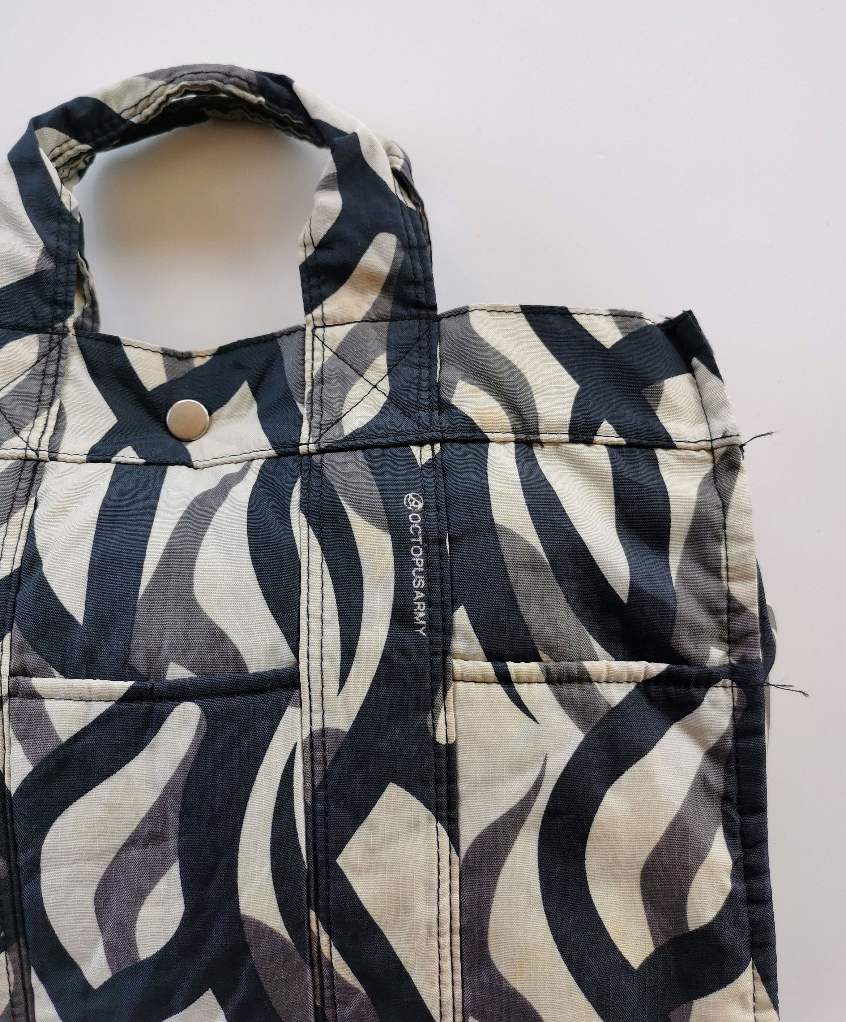 Octopus Octopus Army Japan Camo Tote Bag Size ONE SIZE - 2 Thumbnail