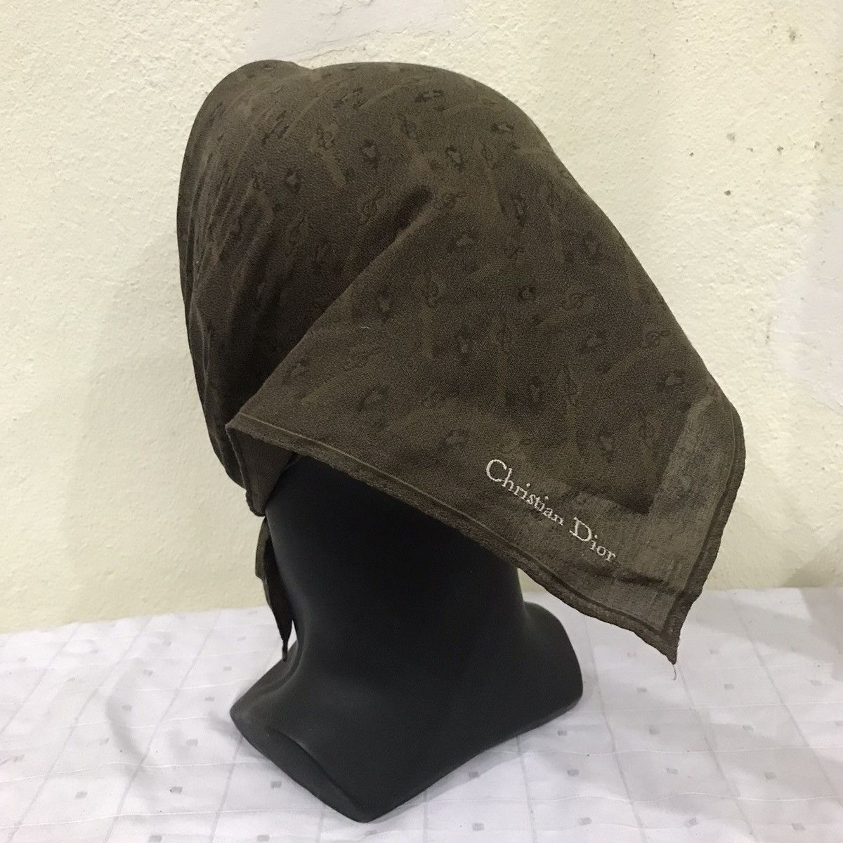 Christian Dior Monsieur Christian Dior Scarf/Handkerchief/Neckerchief/Pocket Square Size ONE SIZE - 8 Thumbnail