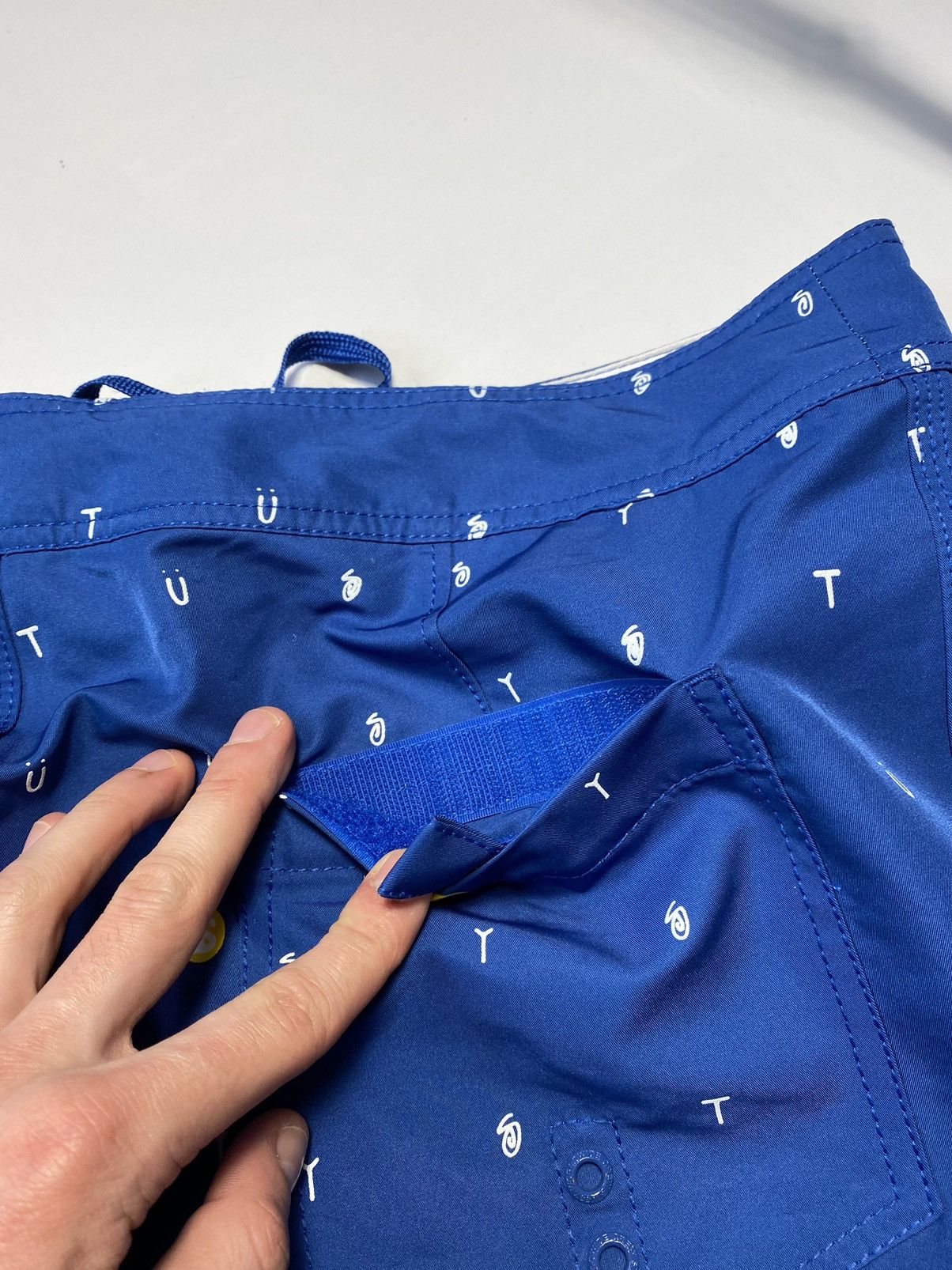 Stussy Vintage Stussy monogram shorts size 36 Size US 36 / EU 52 - 11 Thumbnail