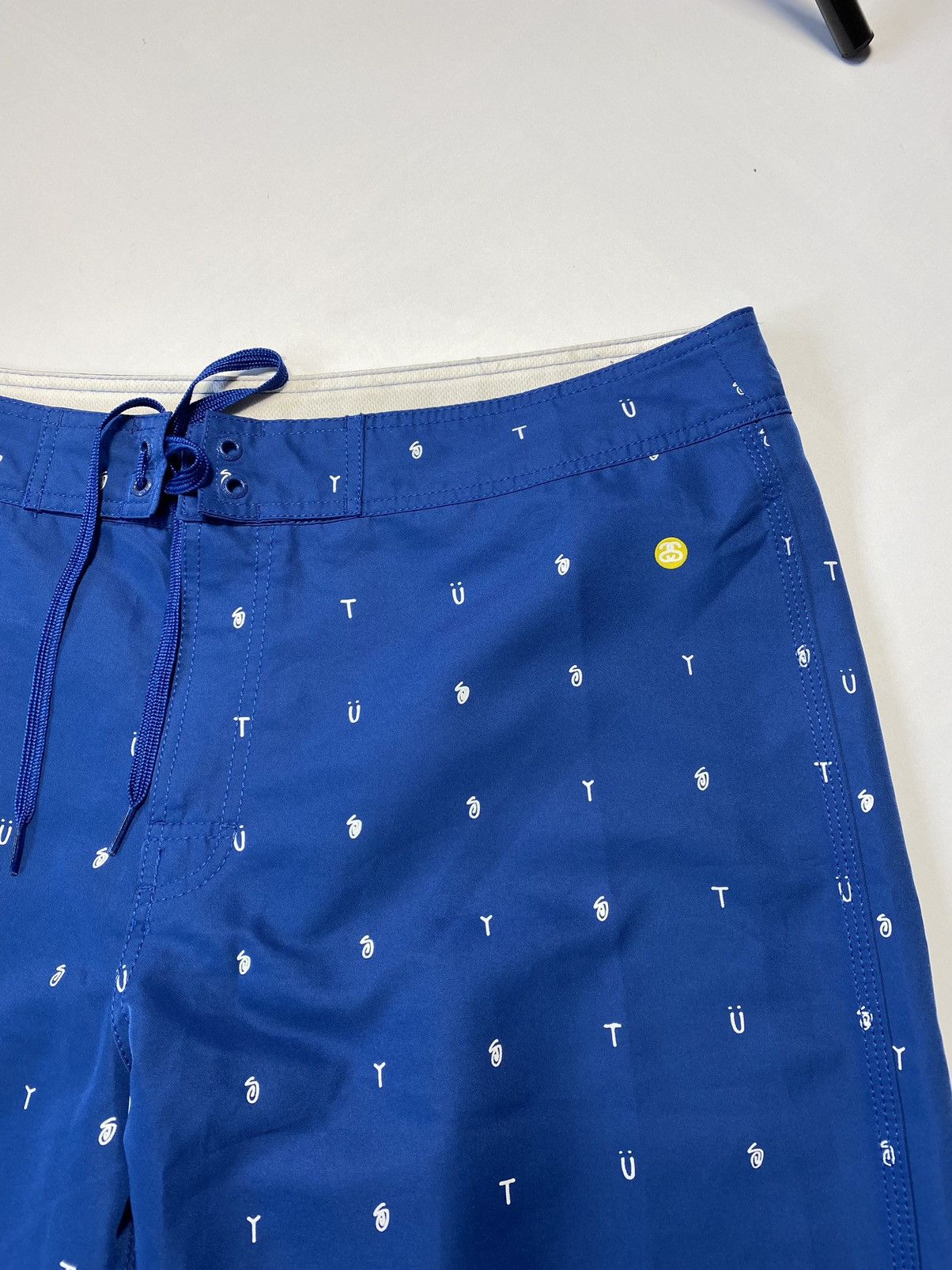 Stussy Vintage Stussy monogram shorts size 36 Size US 36 / EU 52 - 2 Thumbnail