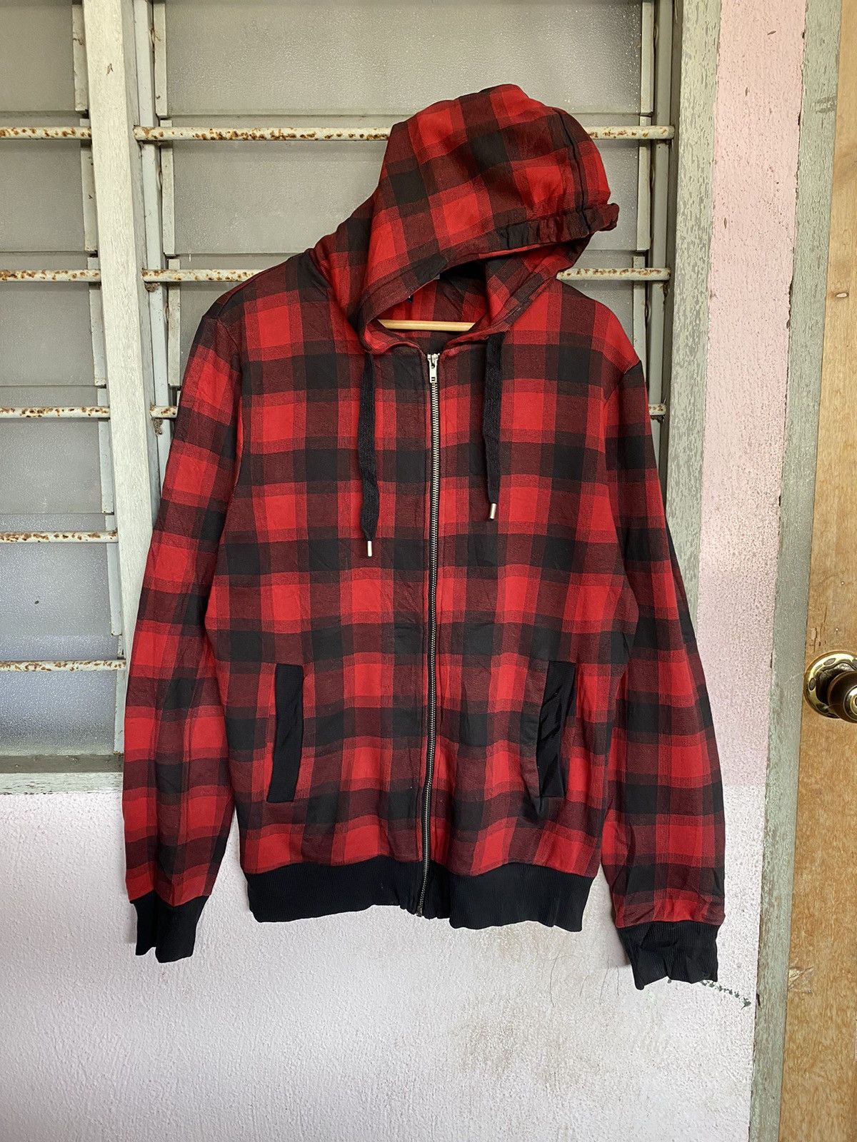 Seditionaries Divided By H&M Red Tartan Hoodies Size US M / EU 48-50 / 2 - 5 Thumbnail