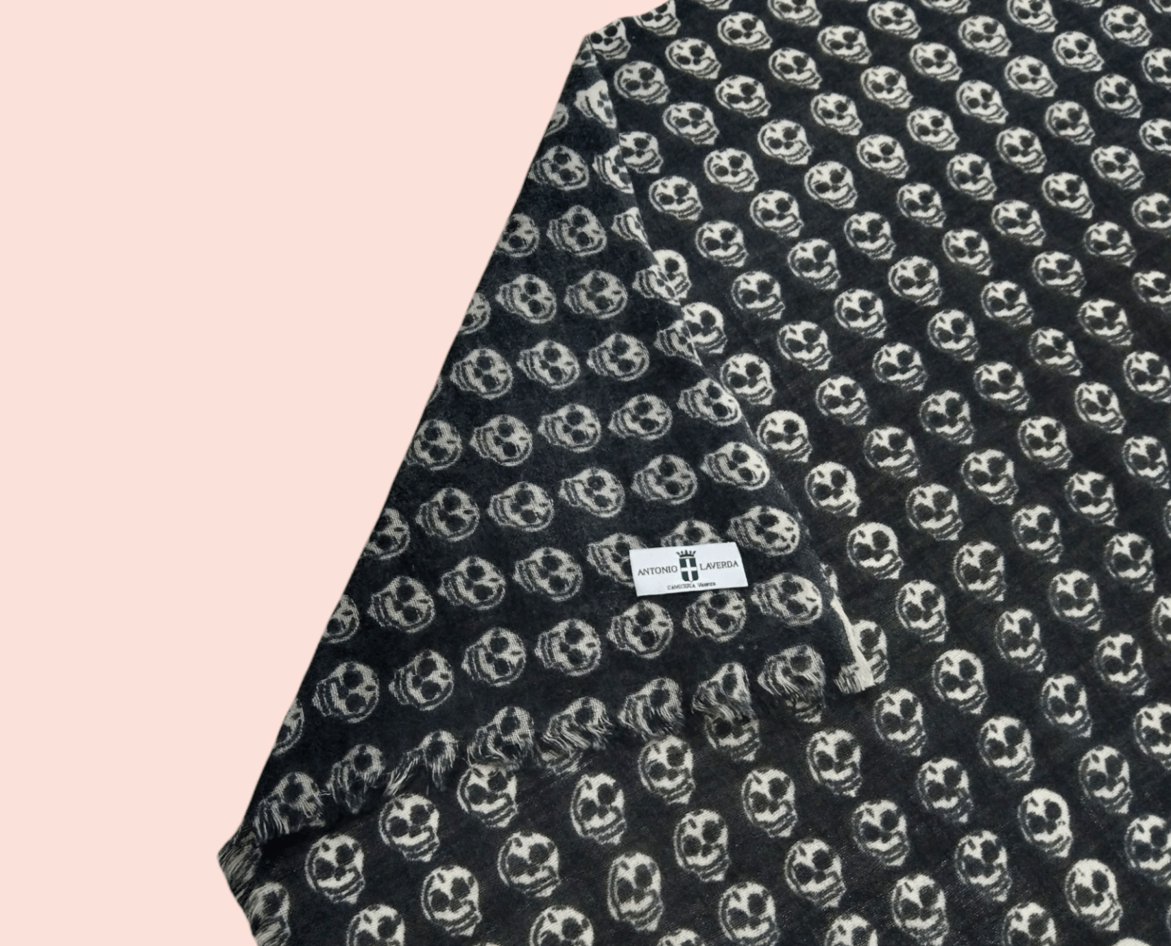 Other VINTAGE ANTONIO LAVERDA SKULL MONOGRAM SCARF MUFFLER Size ONE SIZE - 8 Thumbnail