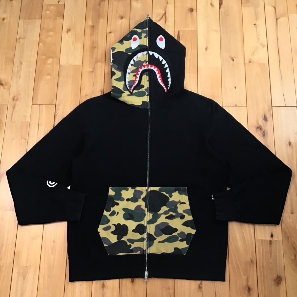 Bape 🔥ZOZO Exclusive🔥 Reflector Camo Shark full zip hoodie BAPE Size US XL / EU 56 / 4 - 2 Thumbnail