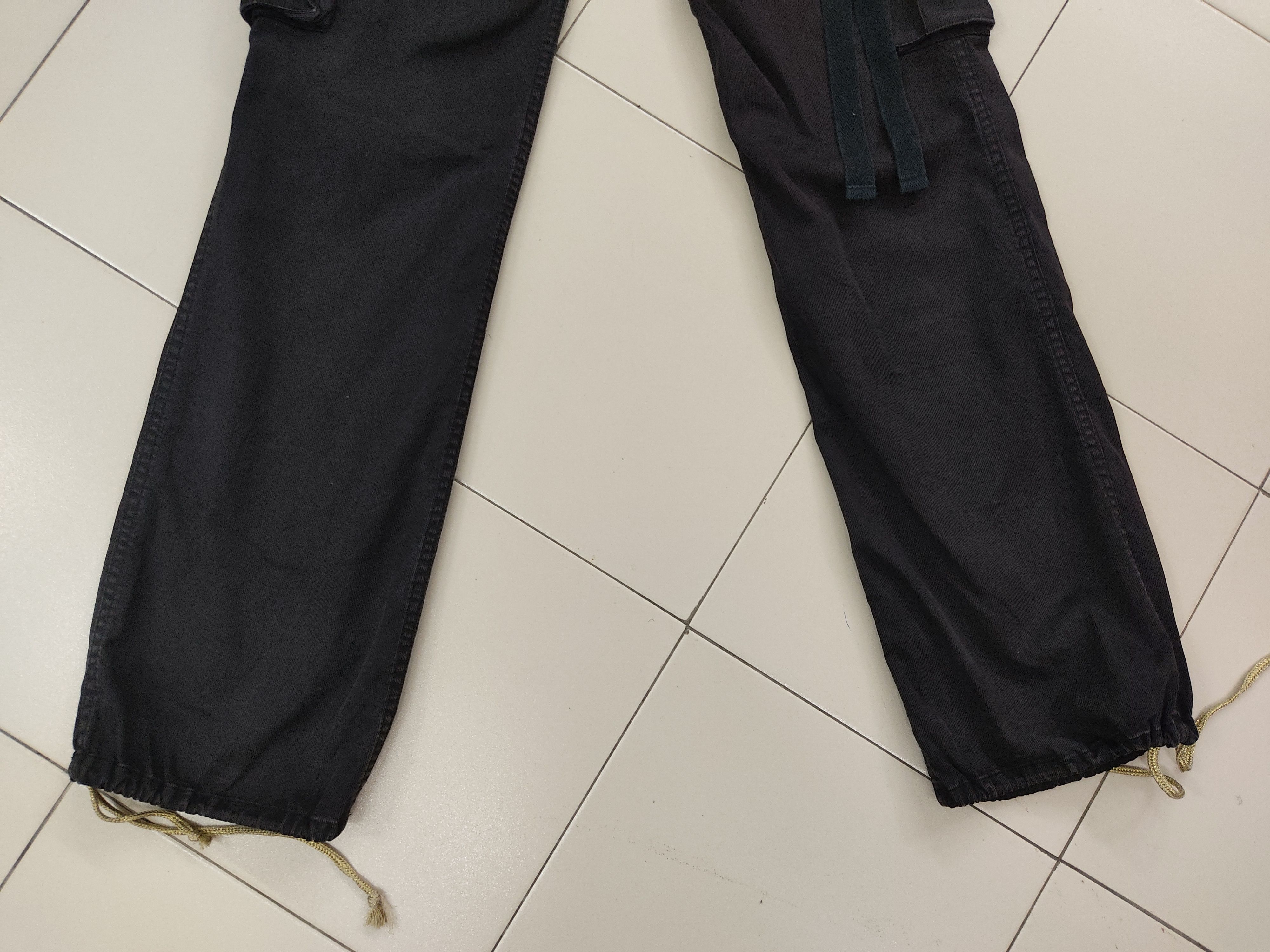 Japanese Brand Crystal Ball Multipocket Utility Black Cargo Pants Size US 30 / EU 46 - 14 Thumbnail