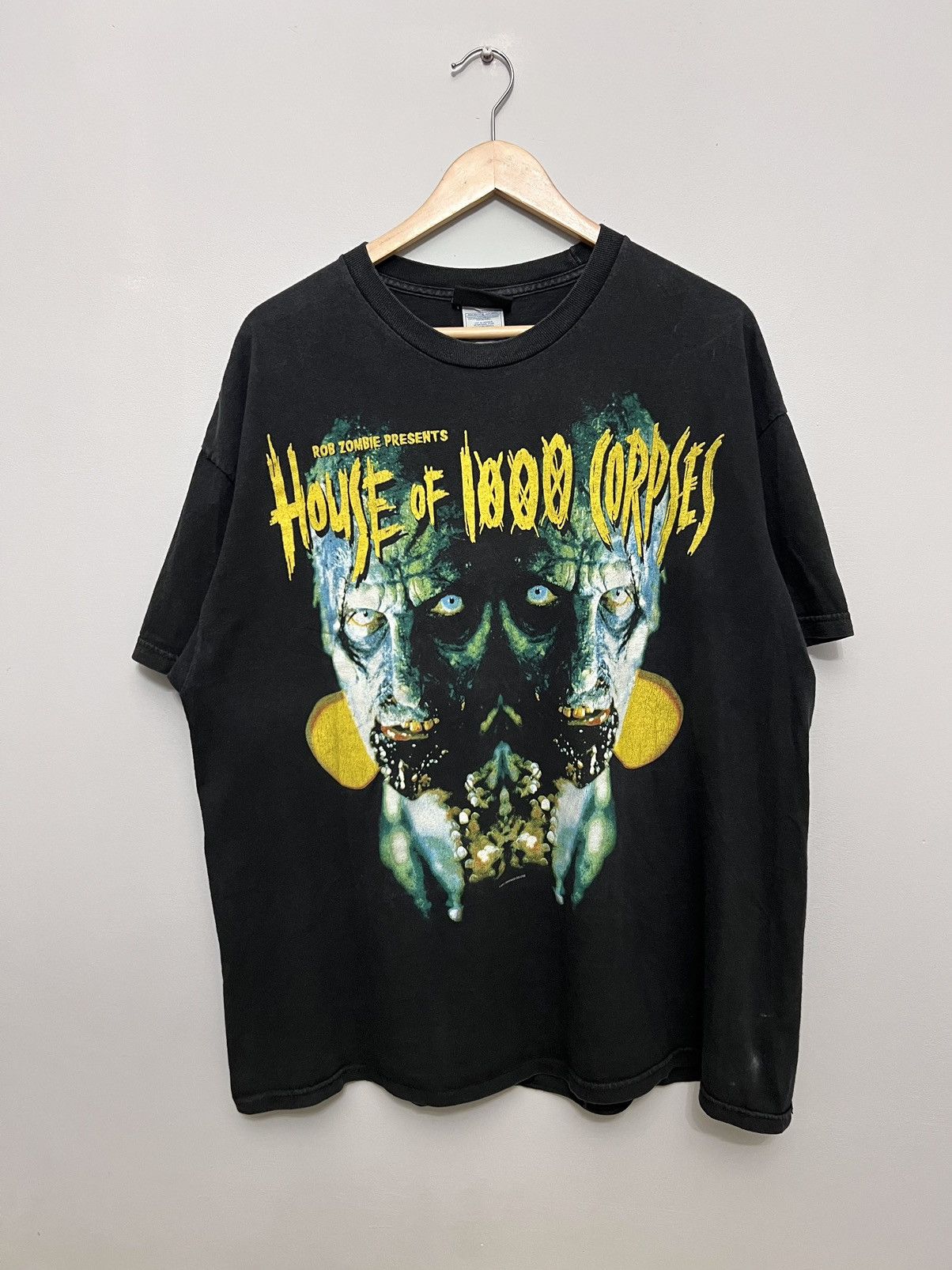 image of Band Tees x Movie Vintage 00S Rob Zombie House Of 1000 Corpses Horror Tee in Black, Men's (Size XL)