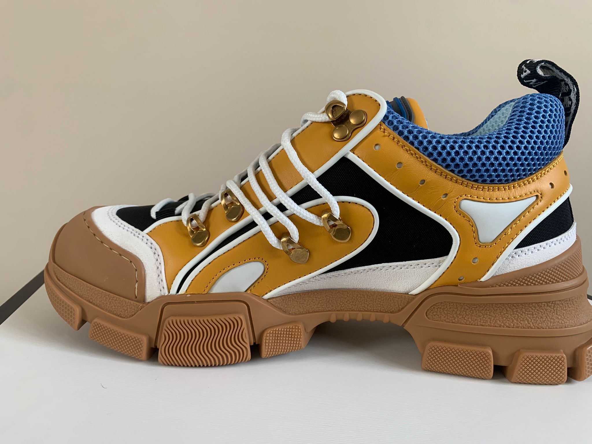 Gucci Flashtrek Sneakers in Multicolor Size US 8 / EU 41 - 9 Thumbnail