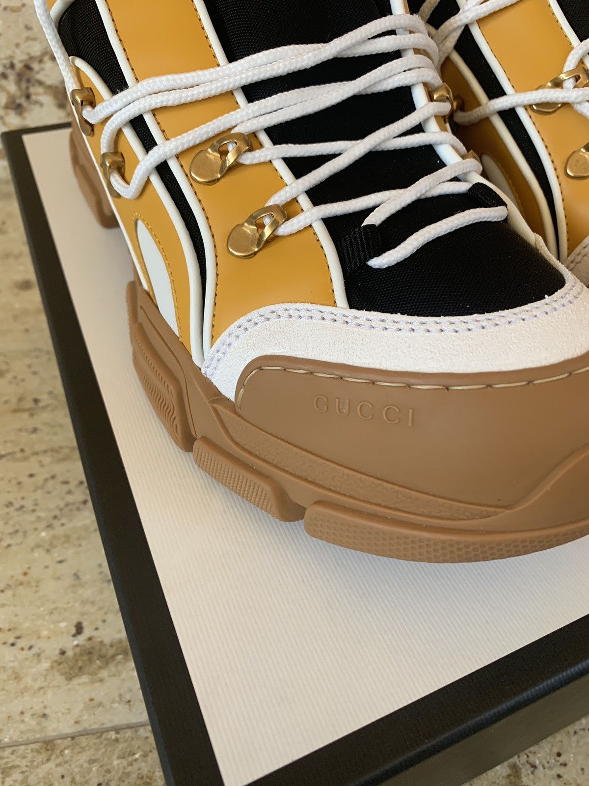 Gucci Flashtrek Sneaker in Multicolor Size US 8 / EU 41 - 7 Thumbnail