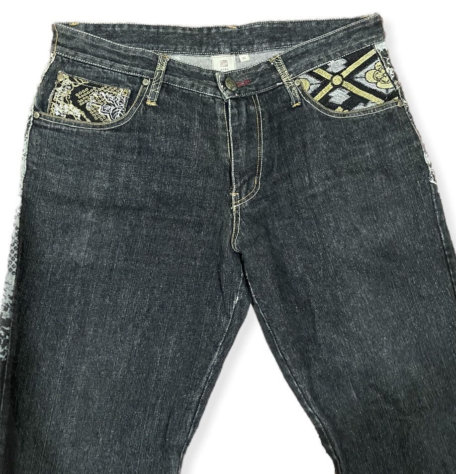 Japanese Brand VTG Japanese Traditional Back Printed Embro Pocket Jeans Size US 34 / EU 50 - 6 Thumbnail