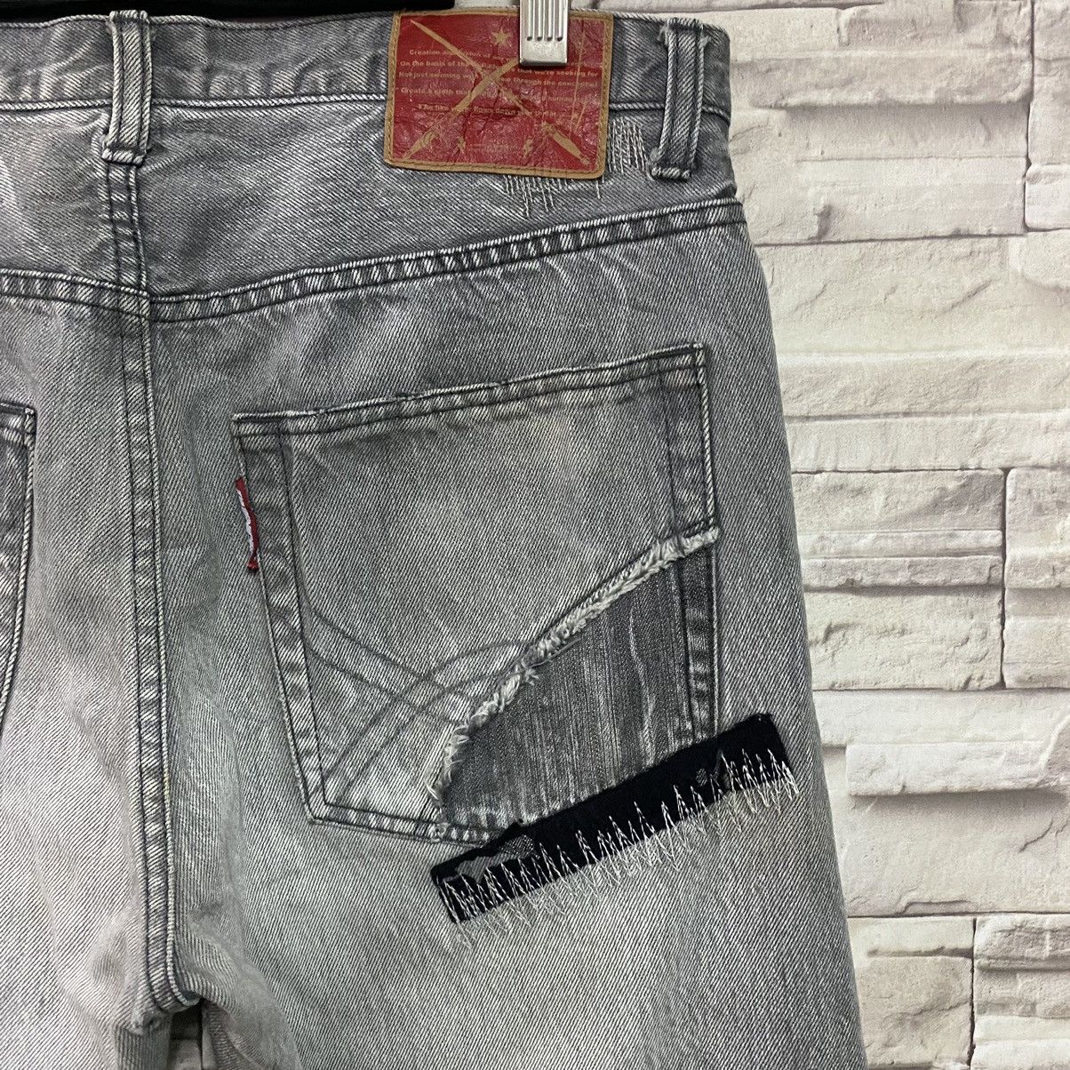 QUENCHLOUD Japanese Brand QUENCH Distressed Patchwork Neighborhood Size US 32 / EU 48 - 12 Thumbnail