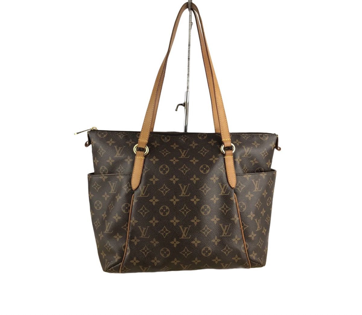 Louis Vuitton Authentic Louis Vuitton Totally MM Shoulderbag Size ONE SIZE - 1 Thumbnail