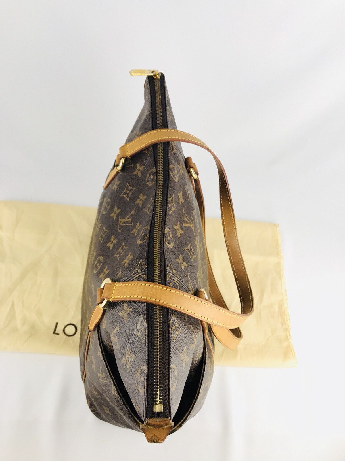 Louis Vuitton Authentic Louis Vuitton Totally MM Shoulderbag Size ONE SIZE - 16 Thumbnail