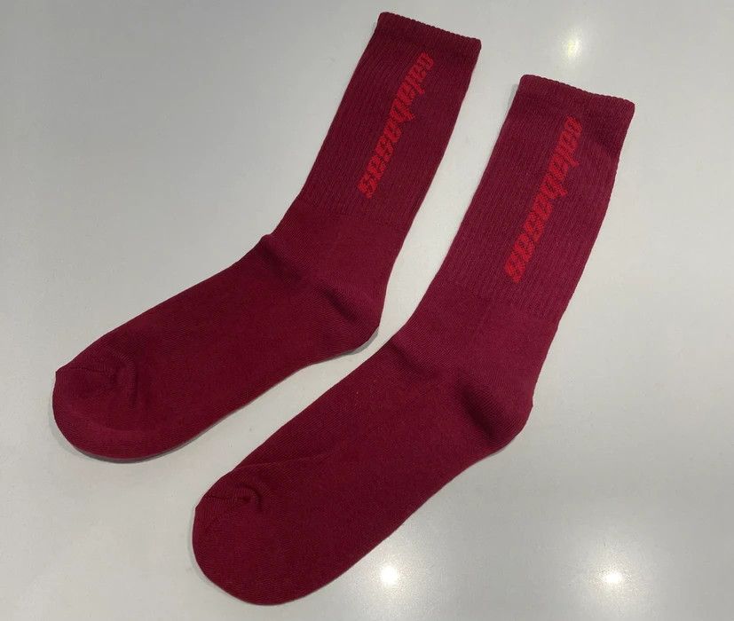 Yeezy Yeezy Season 5 Calabasas Sock Oxblood Size ONE SIZE - 1 Thumbnail