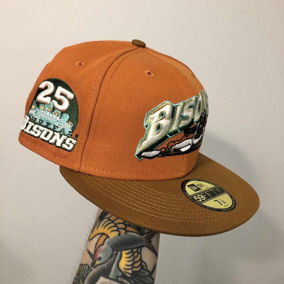 MyFitteds × New Era 🦬 7 1/8 MyFitteds Buffalo Bisons National Parks Two Tone Size ONE SIZE - 6 Thumbnail