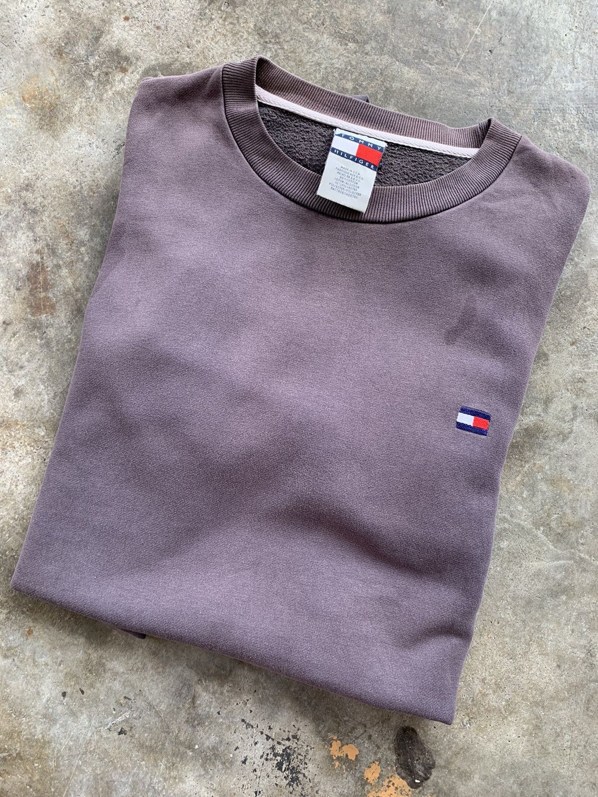 Tommy Hilfiger Tommy Hilfiger sweatshirt vintage 90s THRASHED Size US M / EU 48-50 / 2 - 11 Thumbnail