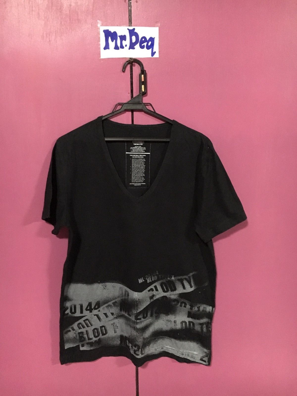 Neil Barrett NEIL BARRETT BLACK SIZE M VEE NECK Size US M / EU 48-50 / 2 - 1 Thumbnail