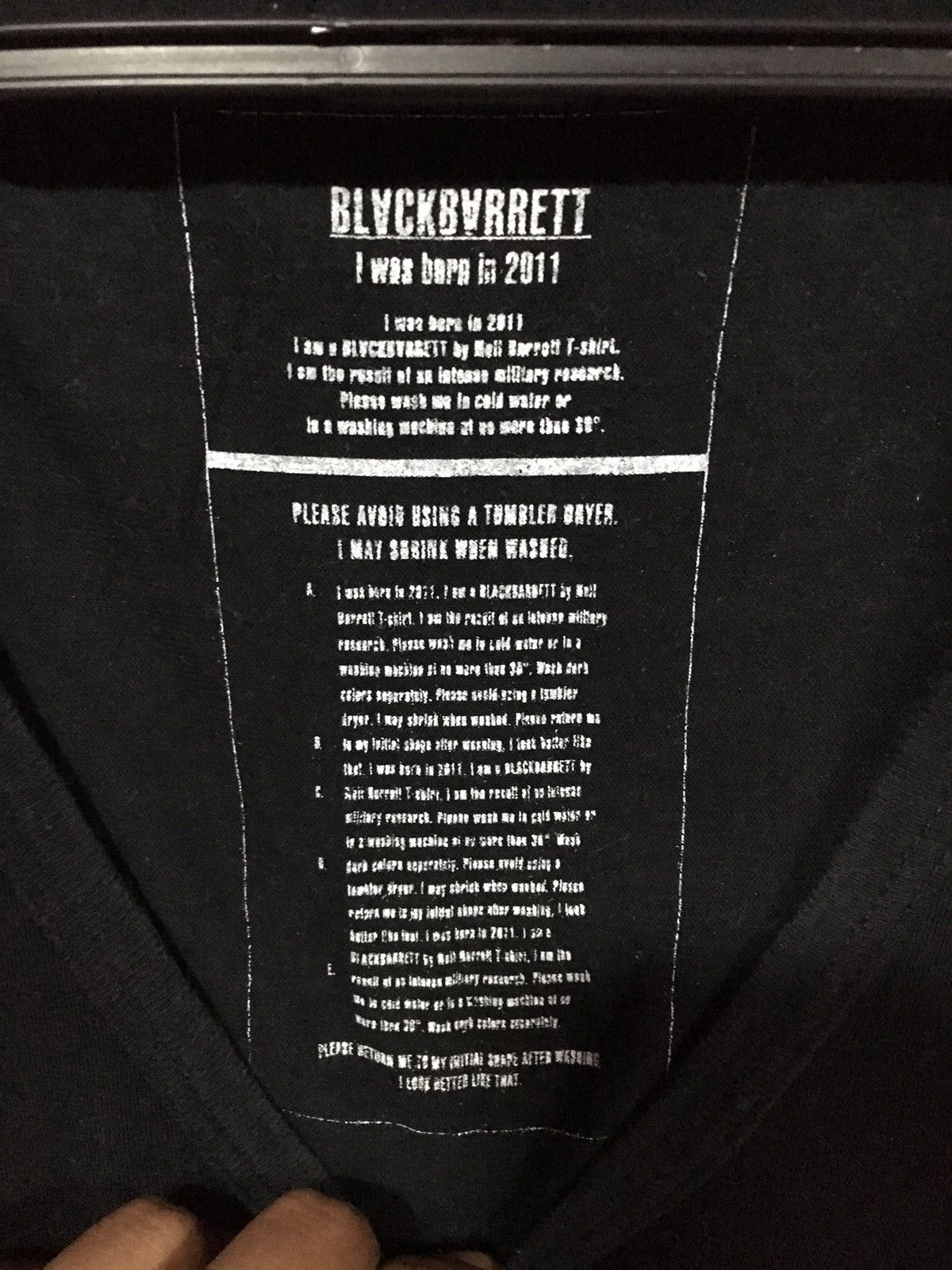 Neil Barrett NEIL BARRETT BLACK SIZE M VEE NECK Size US M / EU 48-50 / 2 - 2 Thumbnail