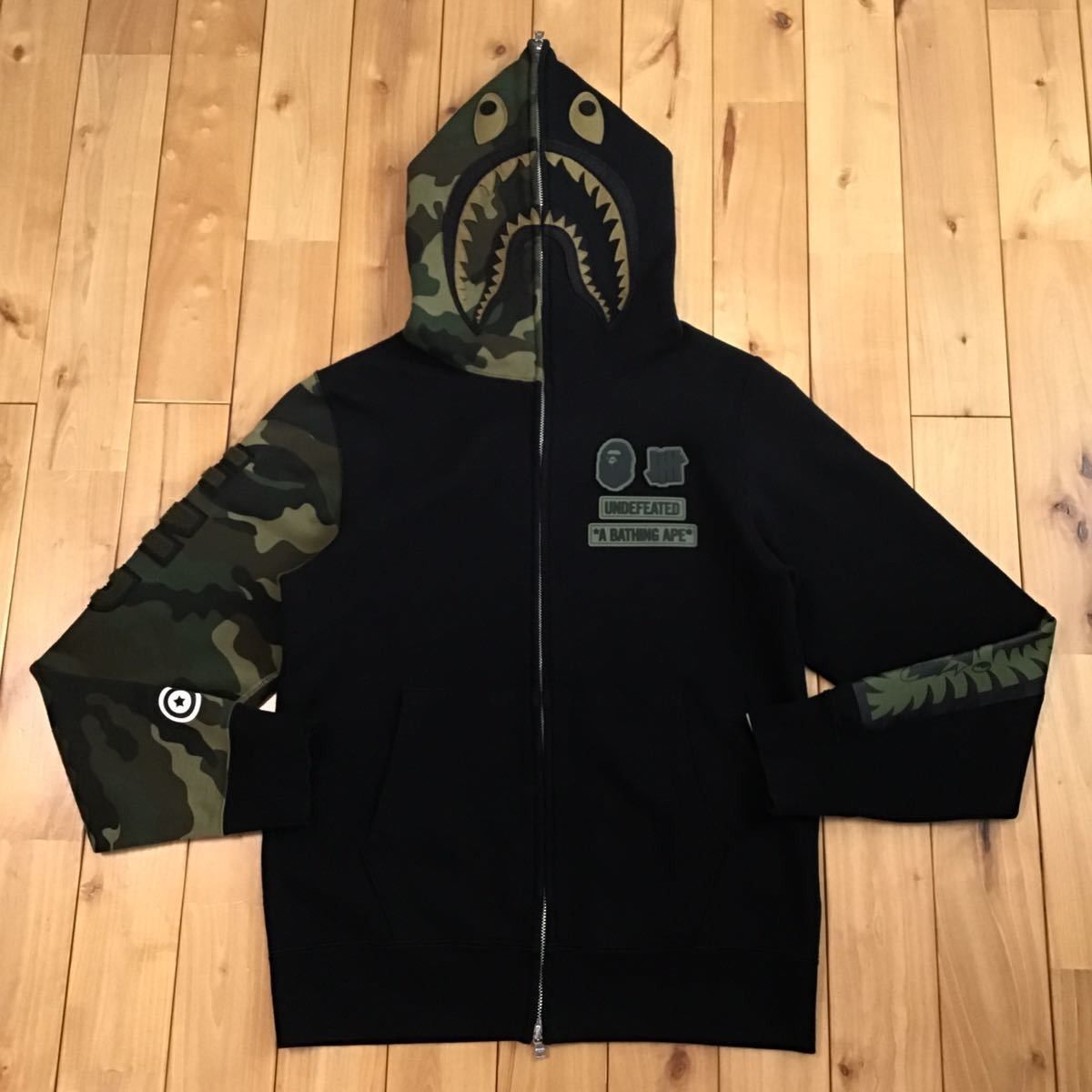 Bape × Undefeated BAPE × undefeated shark full zip hoodie a bathing ape Size US M / EU 48-50 / 2 - 1 Thumbnail