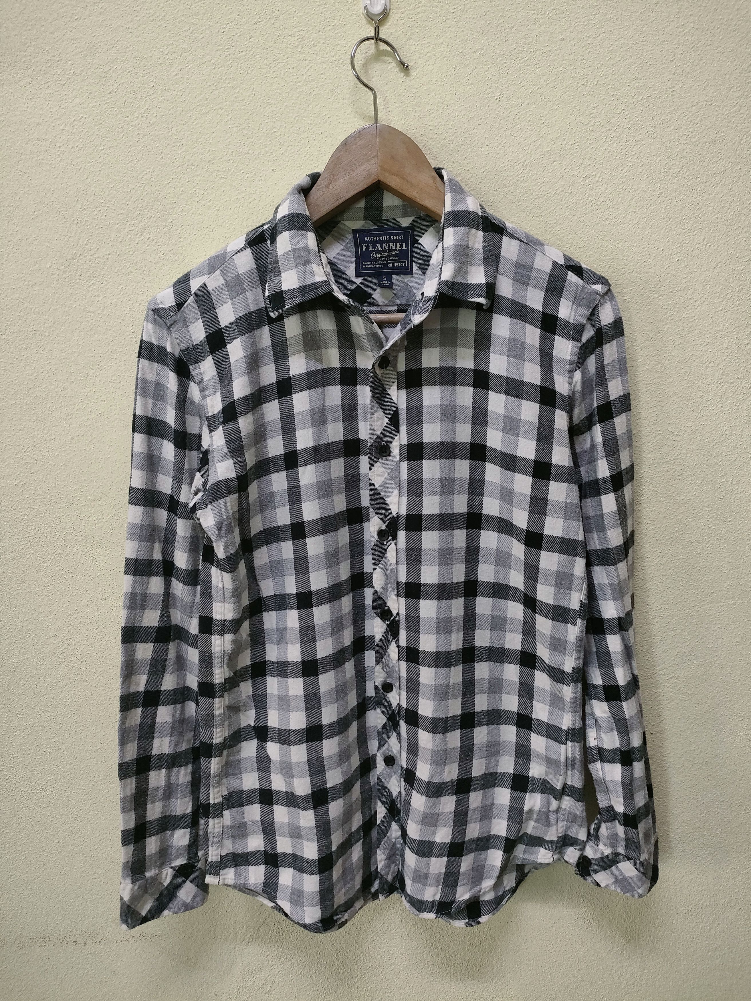 Flannel × Uniqlo × Vintage 🔥 Steal 🔥 Vintage Uniqlo Flannel No Pockets Size US S / EU 44-46 / 1 - 1 Thumbnail