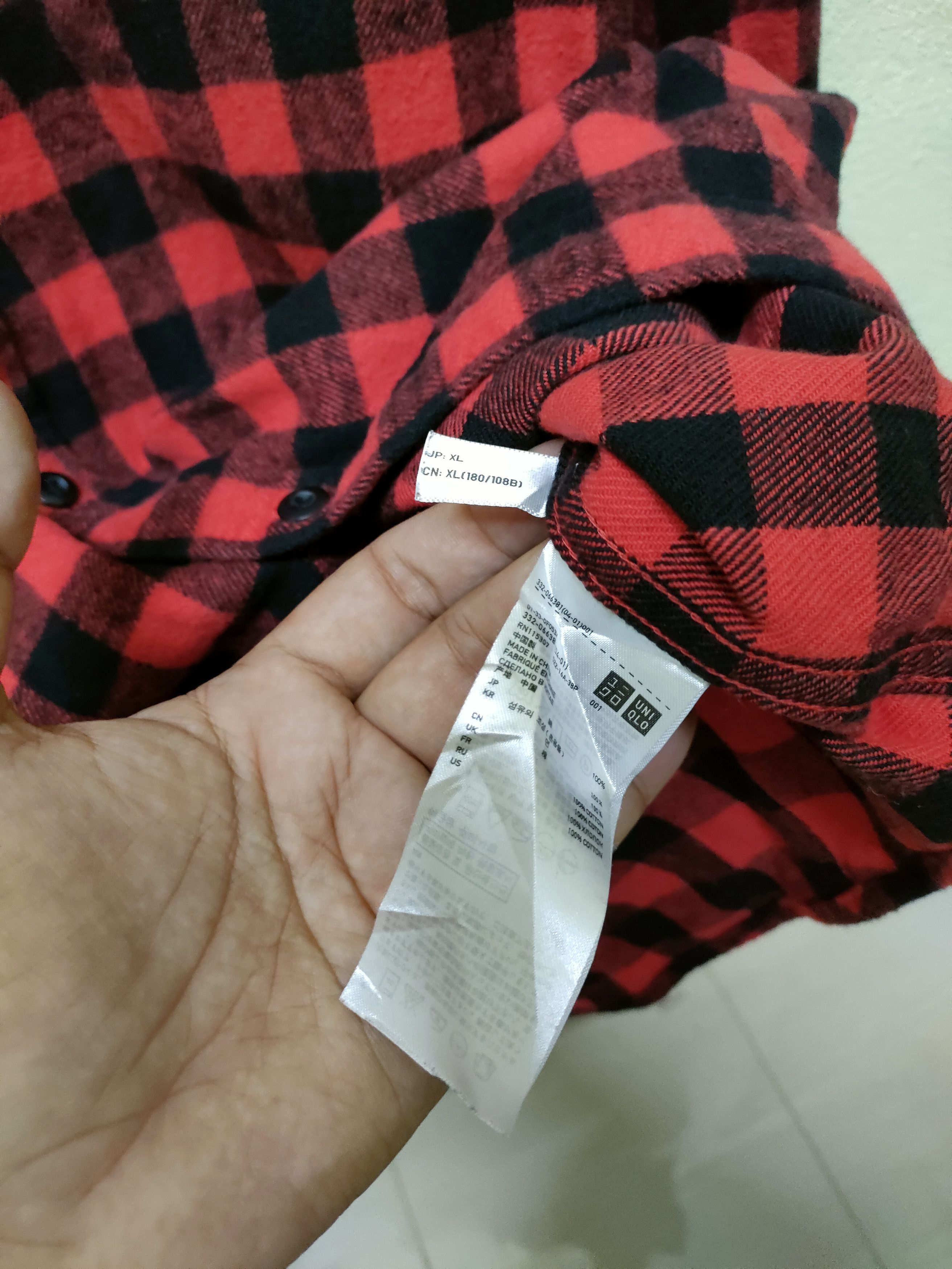 Flannel × Vintage 💥 Best Offer💥 Uniqlo Flannel Red Tartan Size US XL / EU 56 / 4 - 4 Thumbnail